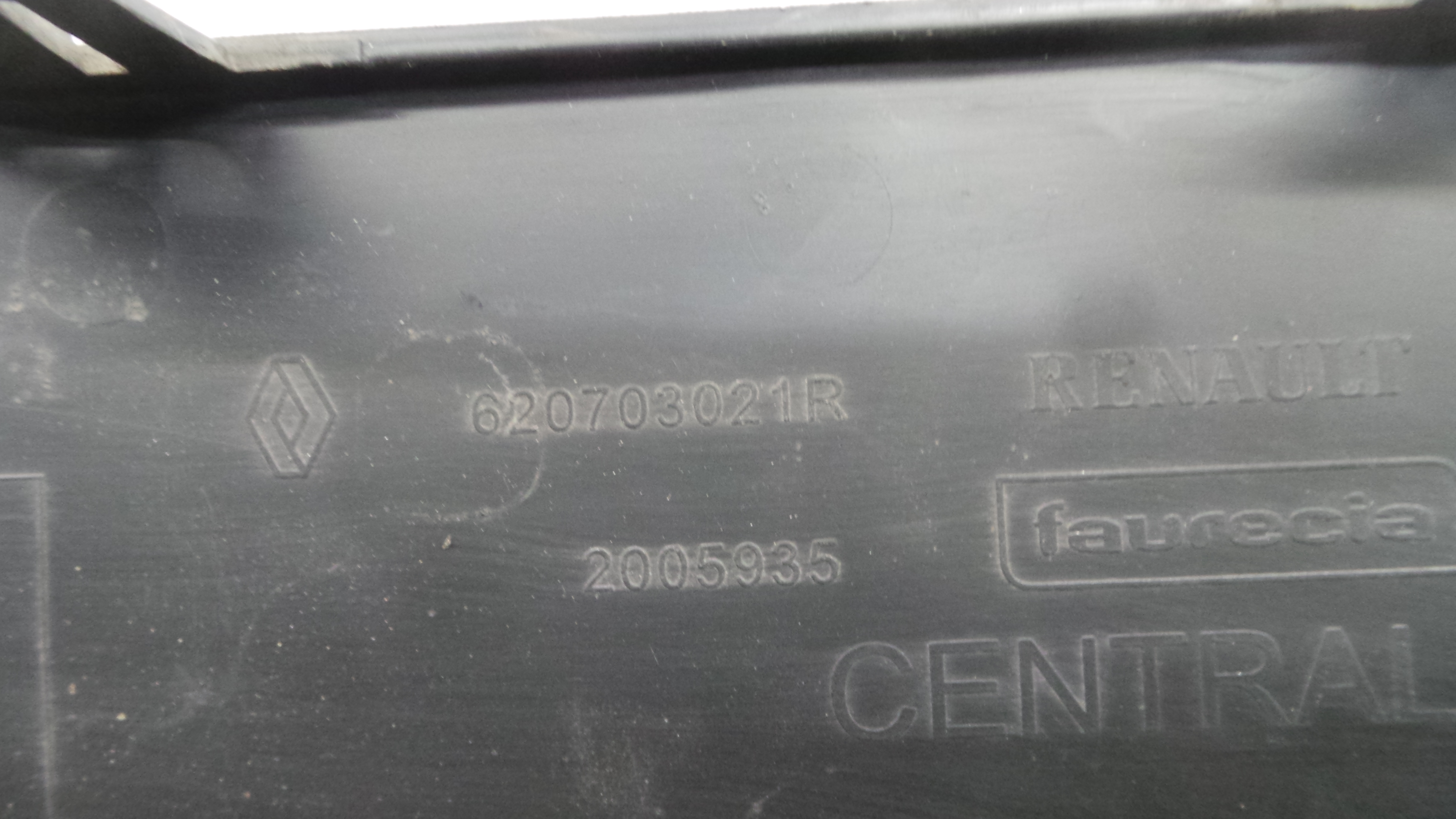 Friso da Frente 620703021R - RENAULT CLIO III (BR0/1, CR0/1)-38350129