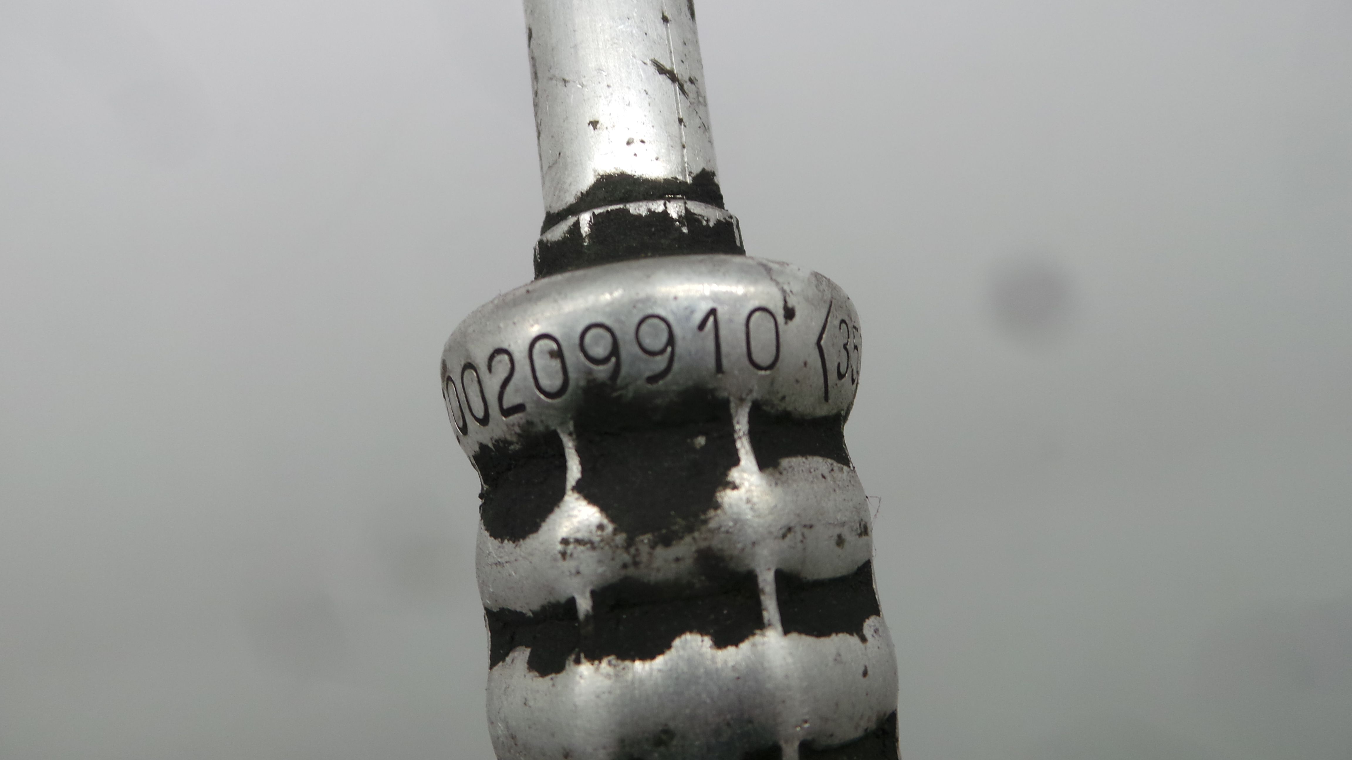 Tubo Ar Condicionado 8200209910 - RENAULT LAGUNA II (BG0/1_)-38350250