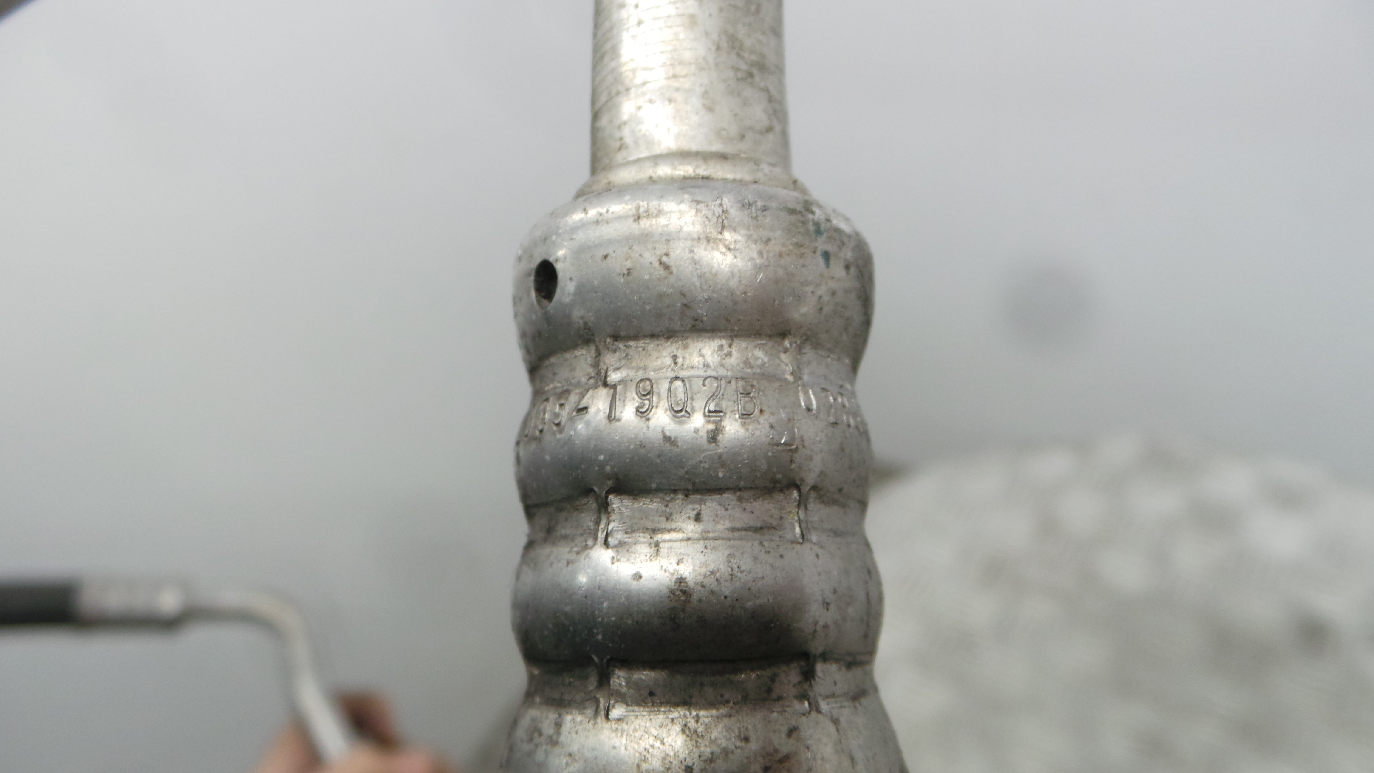 Tubo Ar Condicionado 8200521902B - RENAULT CLIO III (BR0/1, CR0/1)-38350287