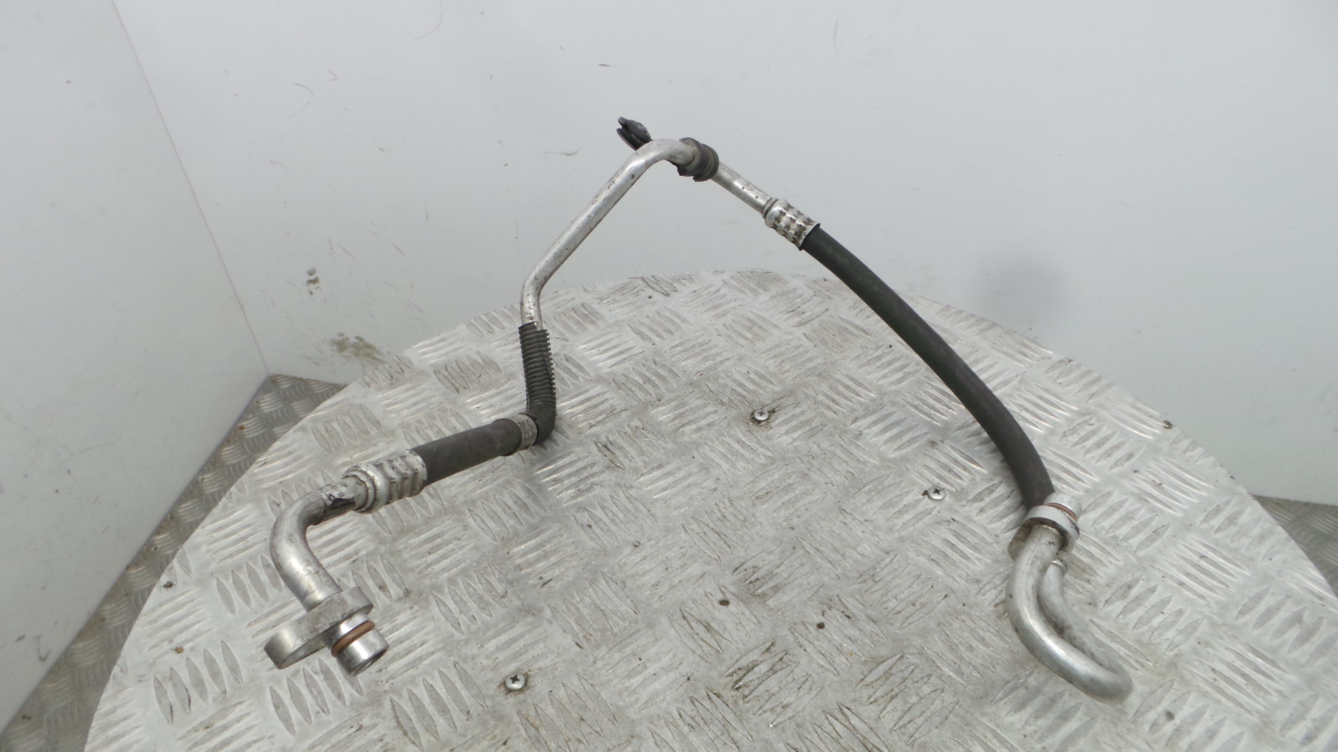 Tubo Ar Condicionado 924900016 - RENAULT MEGANE III Hatchback (BZ0/1_, B3_)-38350308