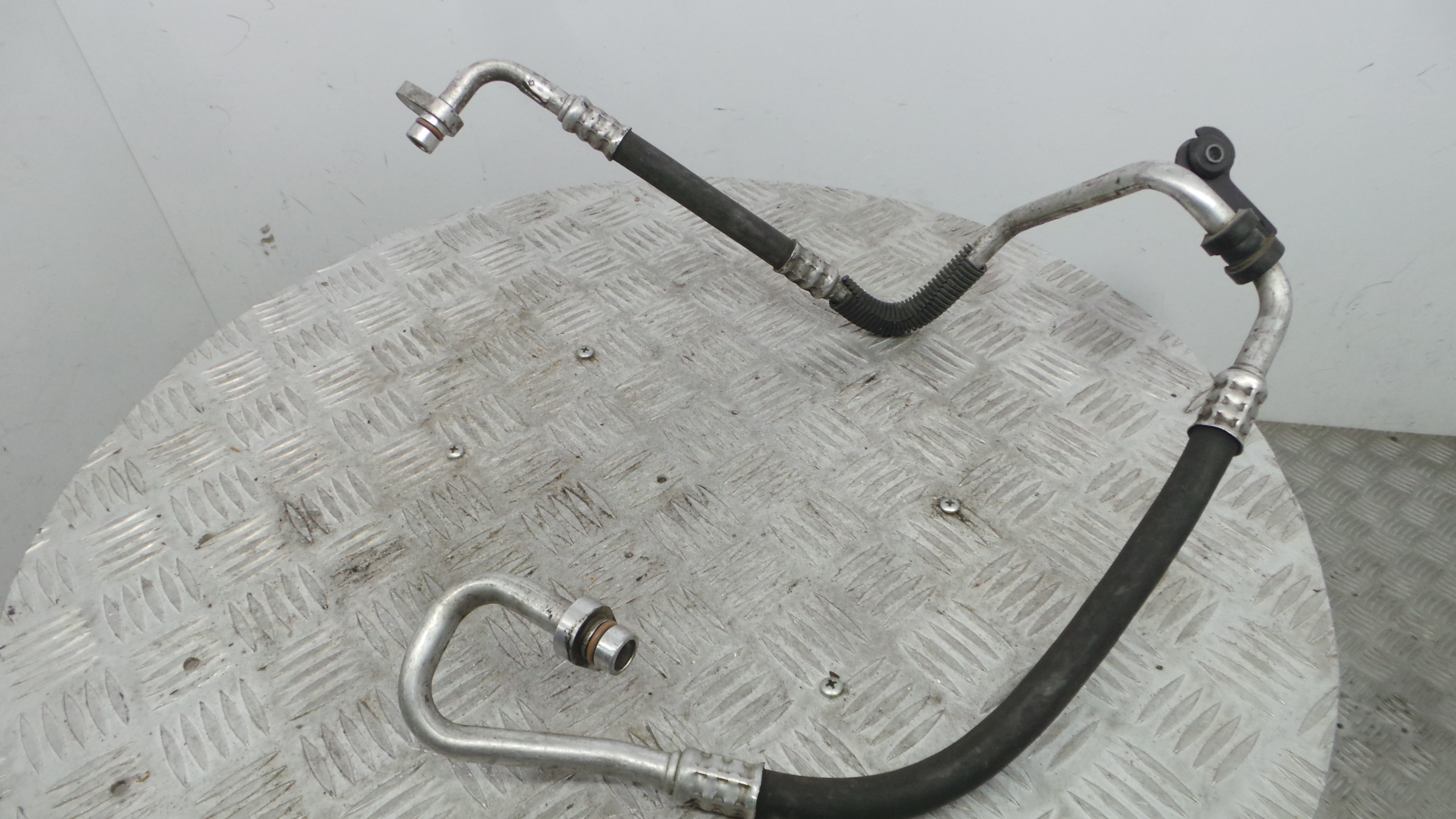 Tubo Ar Condicionado 924900016 - RENAULT MEGANE III Hatchback (BZ0/1_, B3_)-38350308