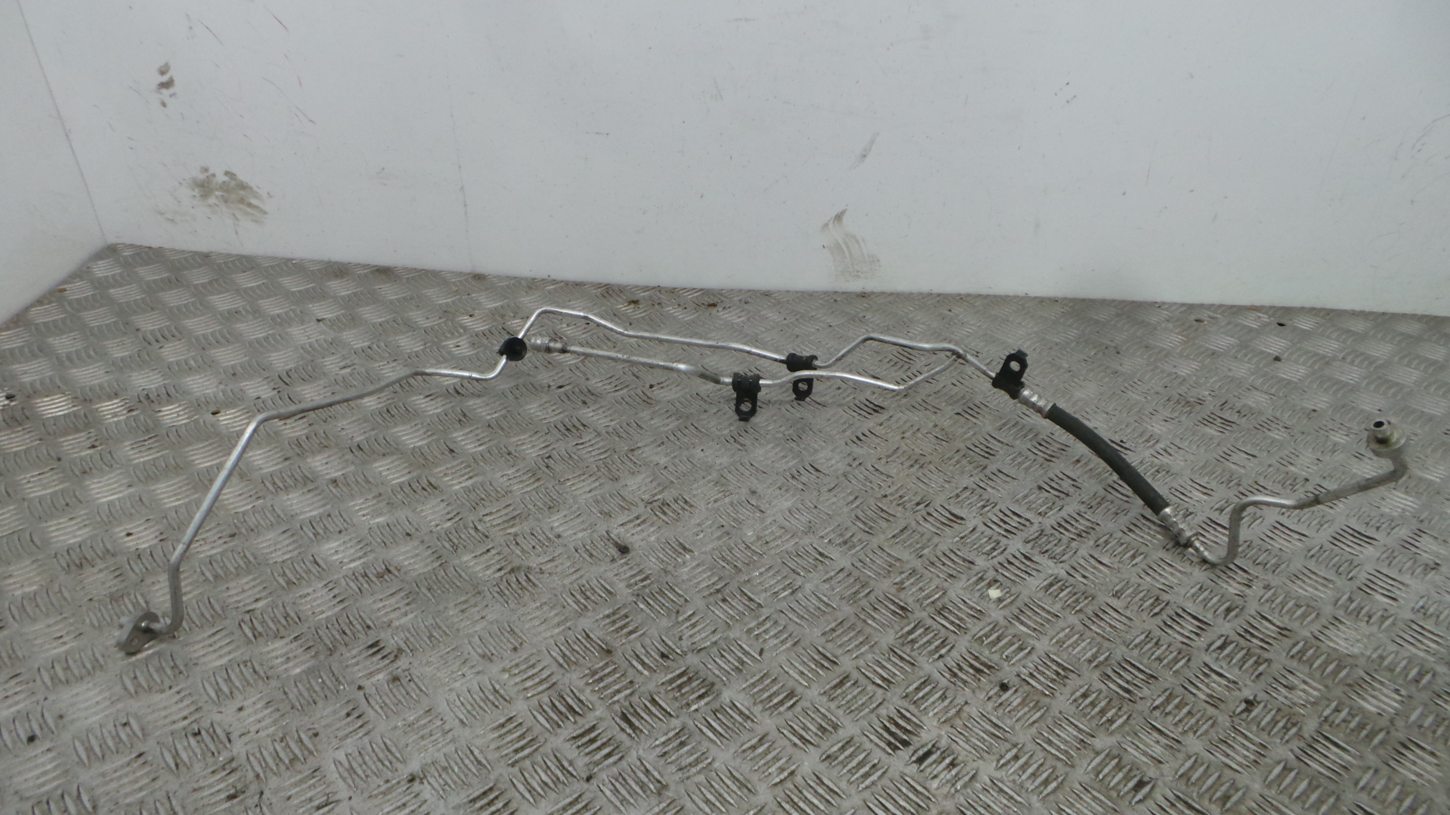 Tubo Ar Condicionado 92440009R - RENAULT SCÉNIC III (JZ0/1_)-38350357