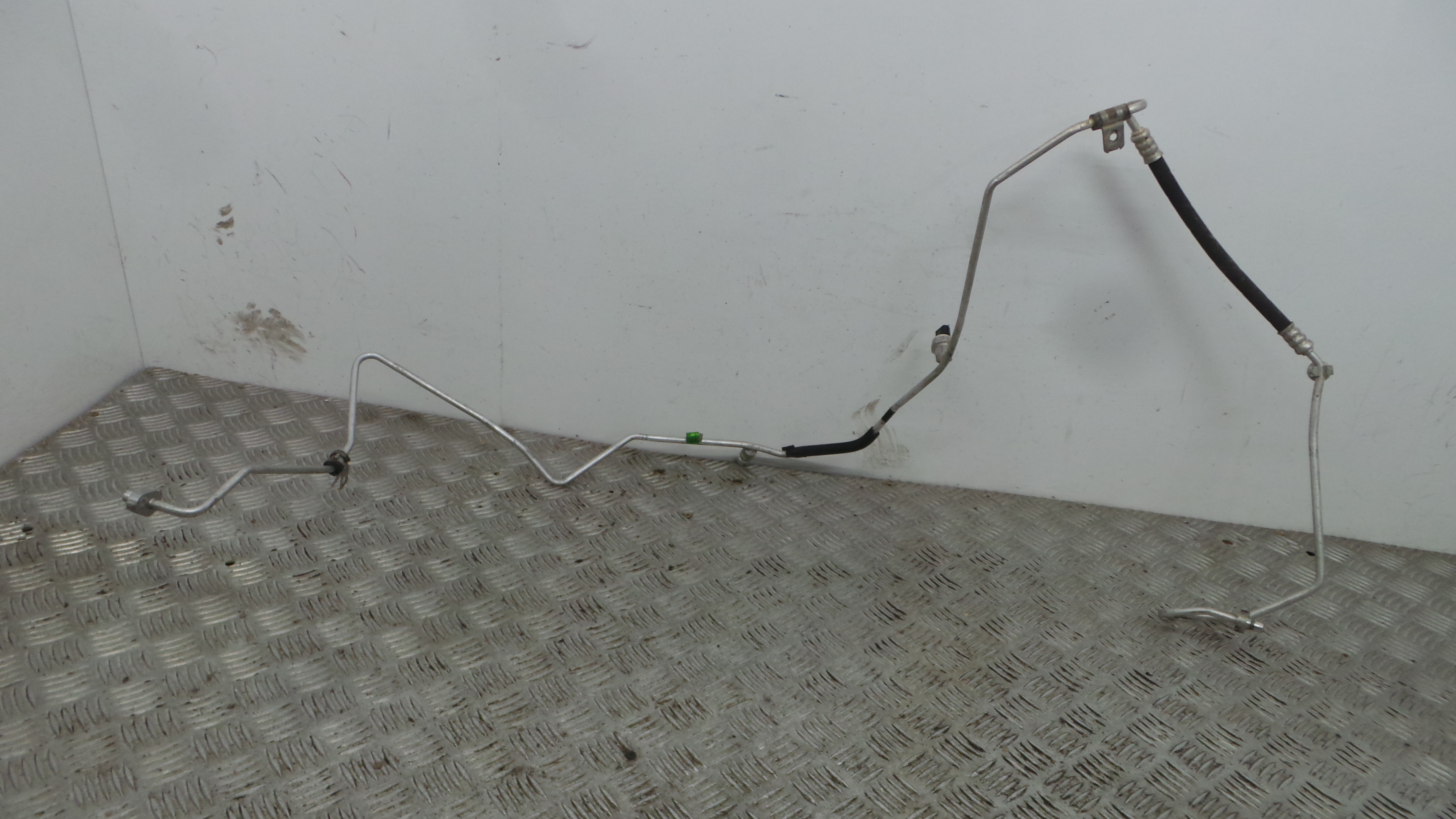 Tubo Ar Condicionado 924401488R - RENAULT CLIO IV (BH_)-38350379