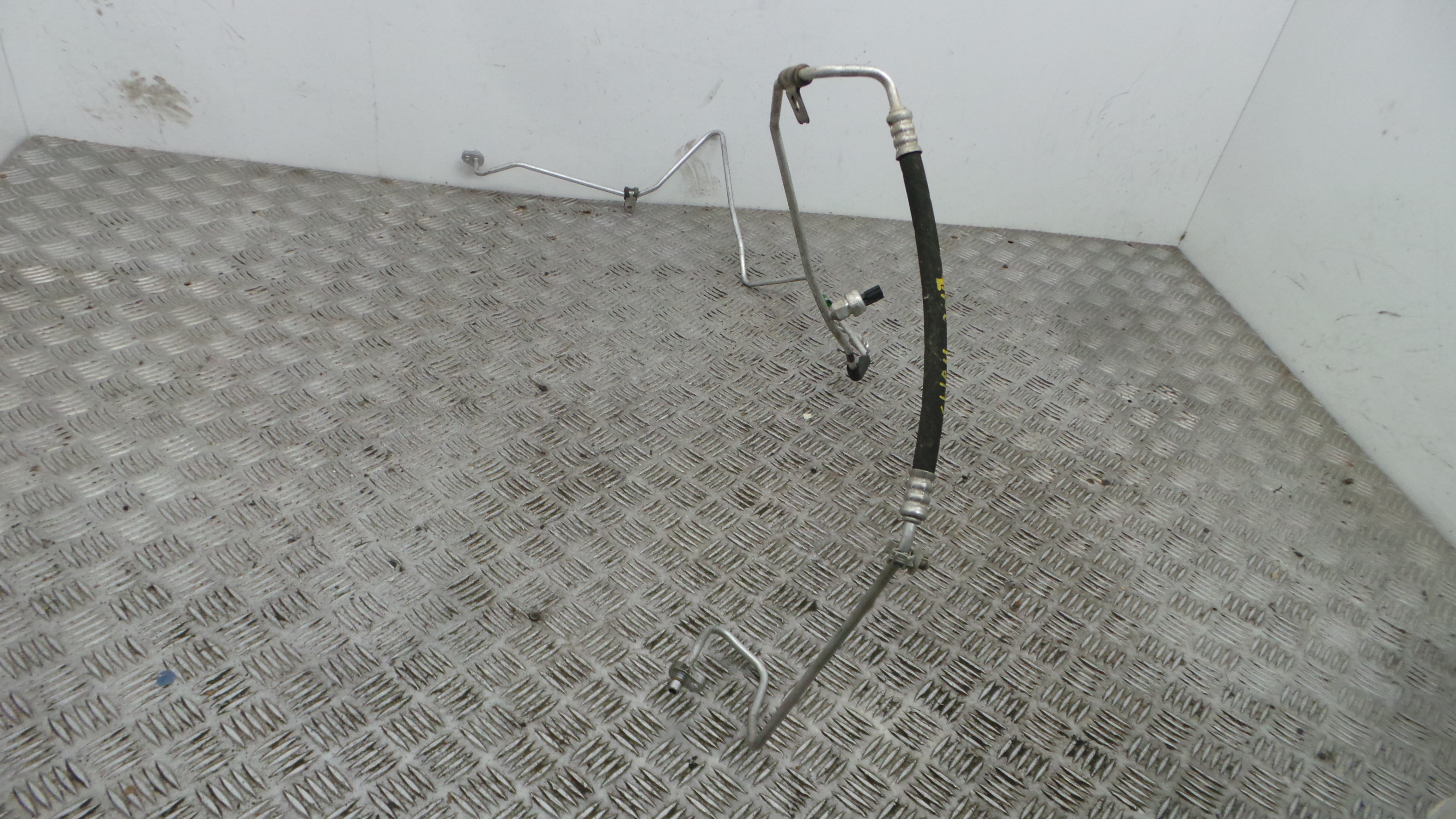 Tubo Ar Condicionado 924401488R - RENAULT CLIO IV (BH_)-38350379