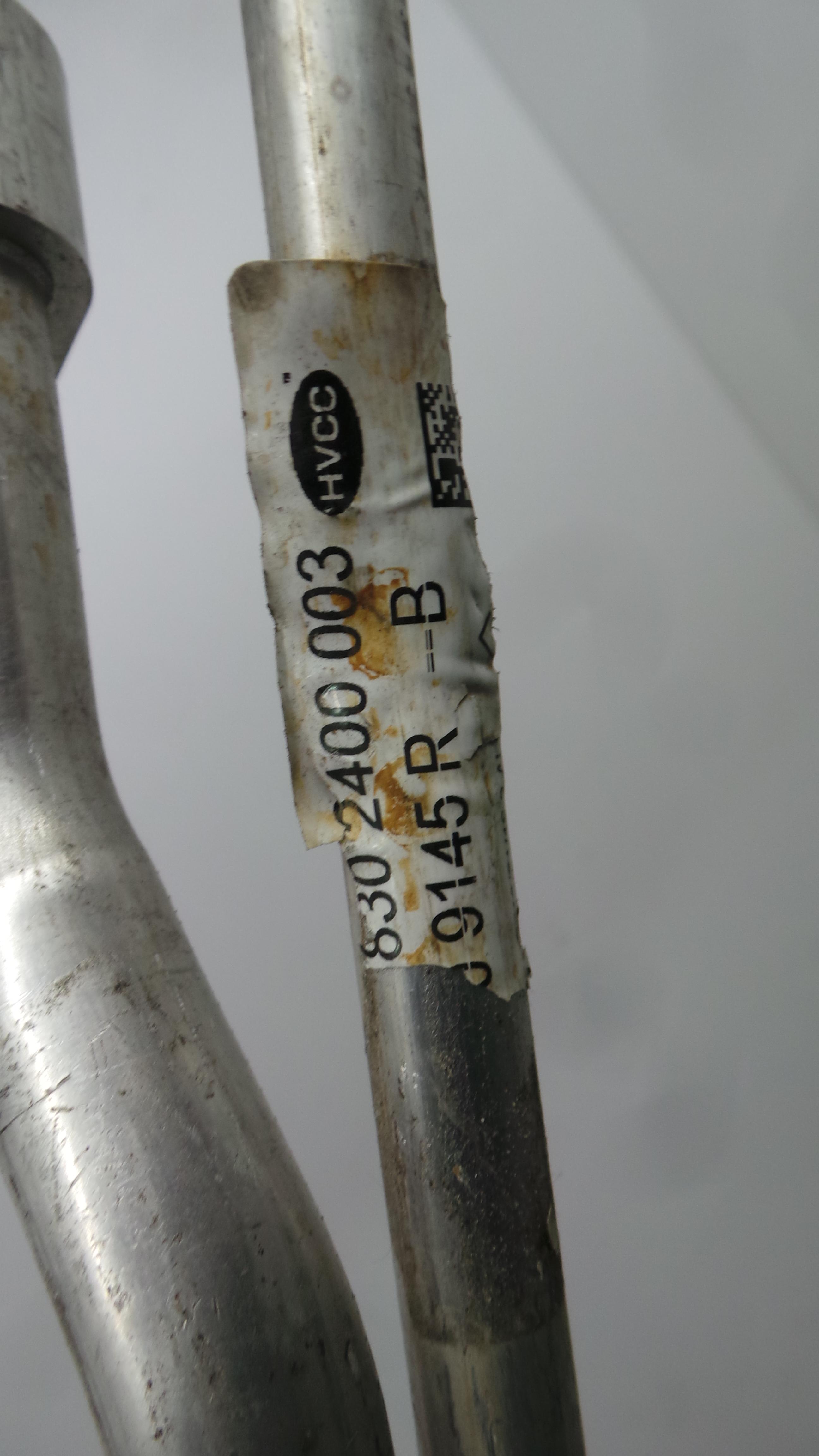 Tubo Ar Condicionado 924549329R - RENAULT TWINGO III (BCM_, BCA_)-38350389