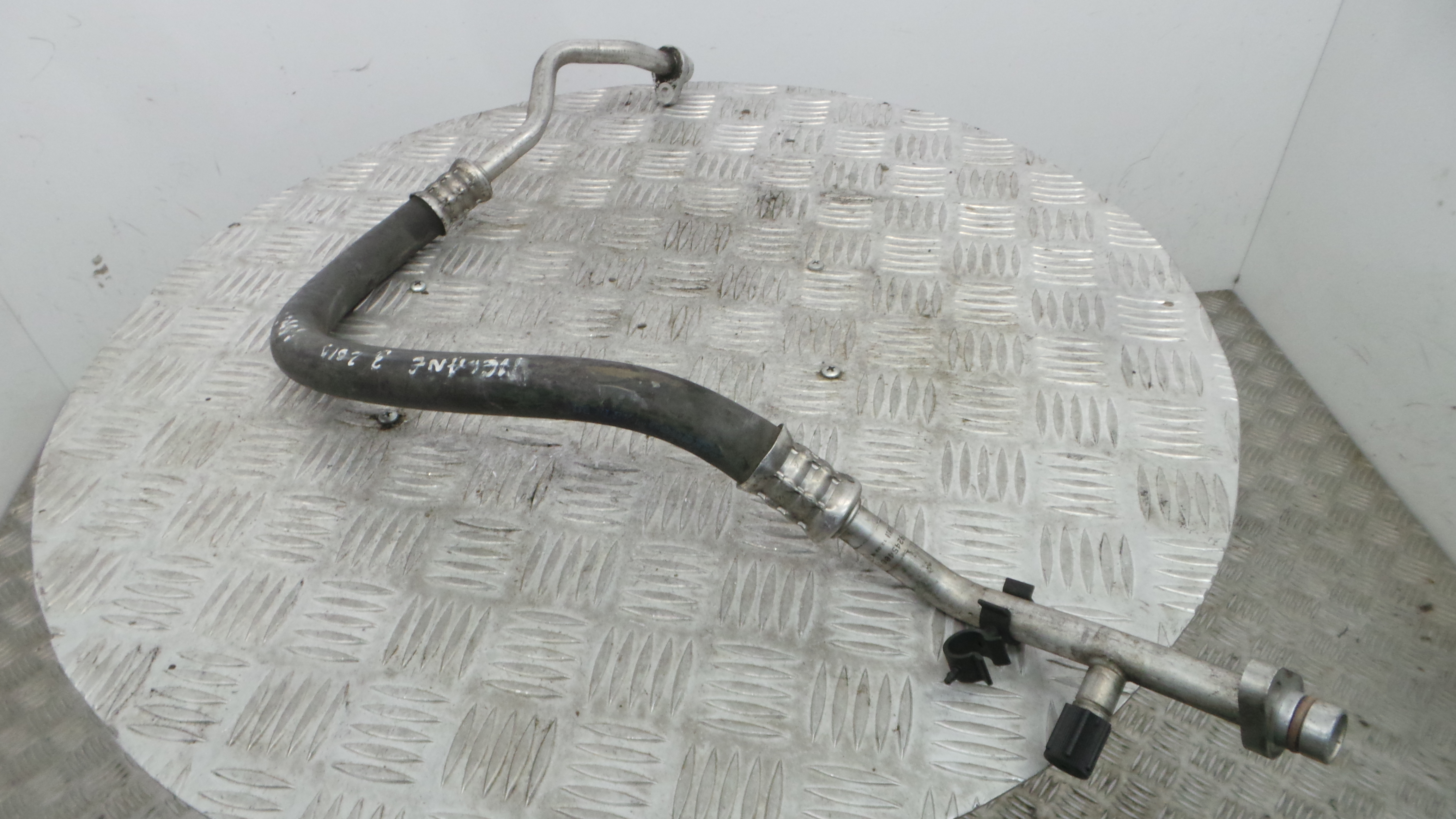 Tubo Ar Condicionado 924540019 - RENAULT MEGANE III Hatchback (BZ0/1_, B3_)-38359533