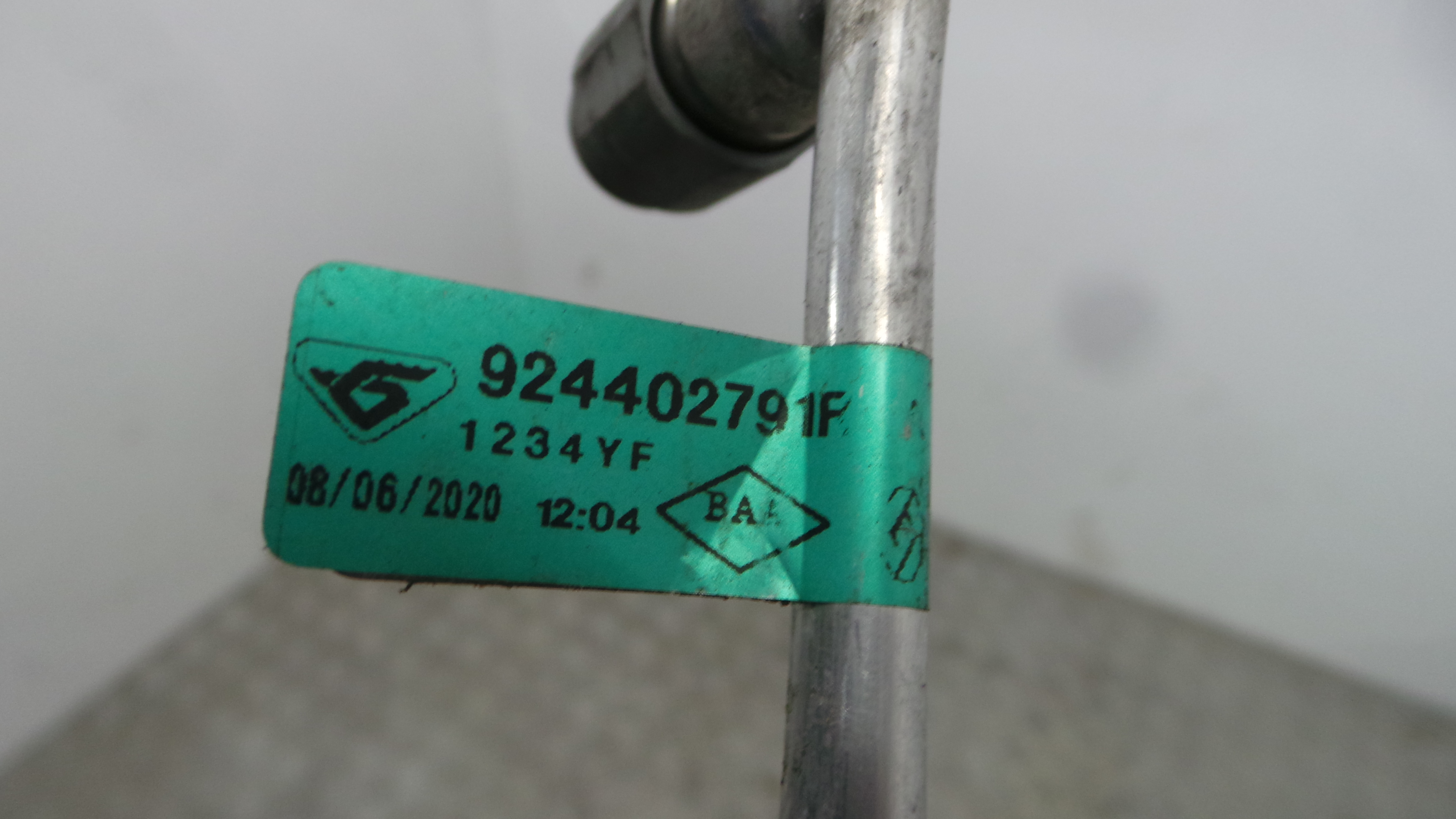 Tubo Ar Condicionado 924402791F - DACIA SANDERO II-38359679