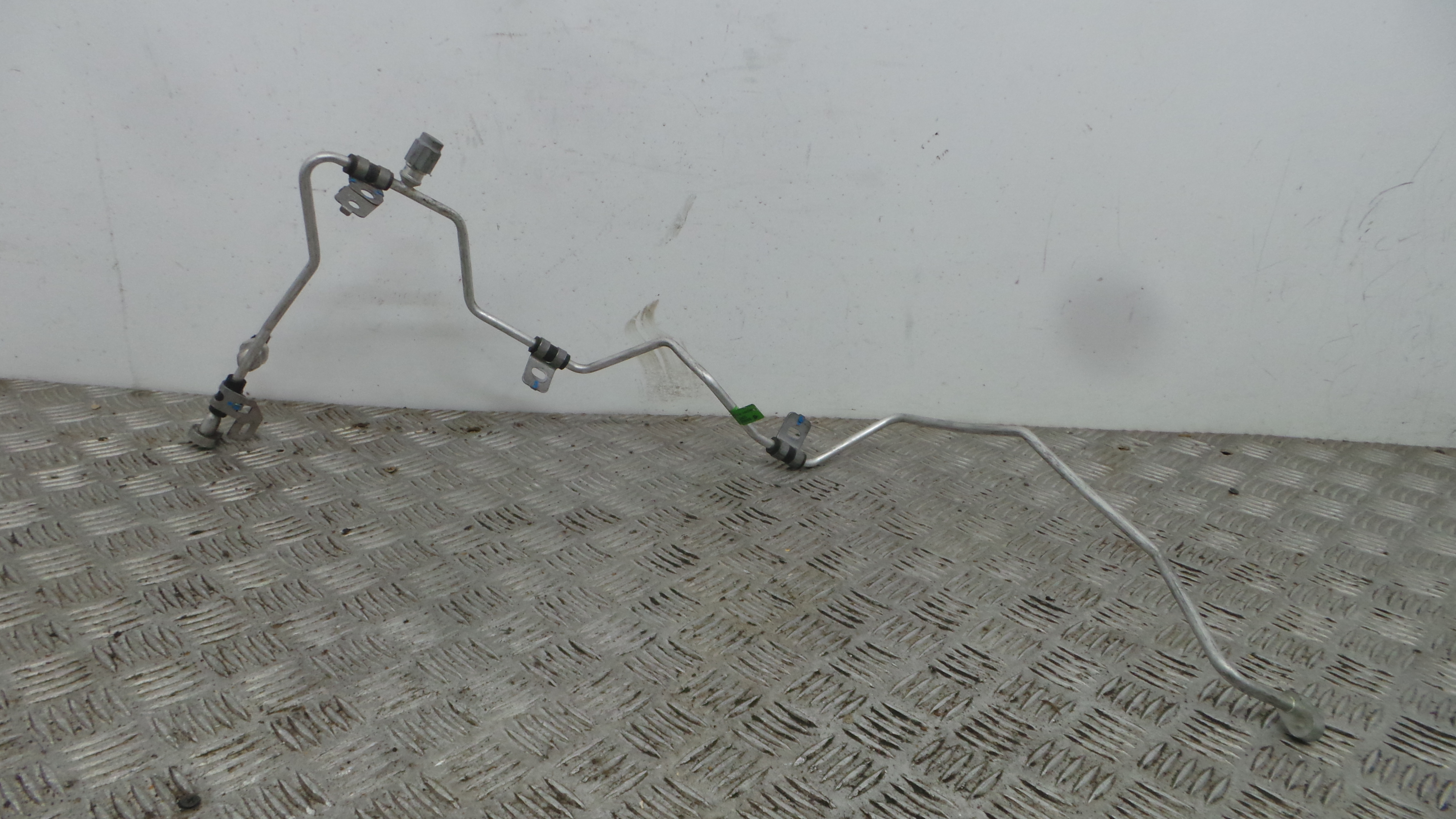 Tubo Ar Condicionado 924402478R - RENAULT CLIO V (B7_)-38360014 Tubo Ar Condicionado 924402478R - RENAULT CLIO V (B7_)-38360014