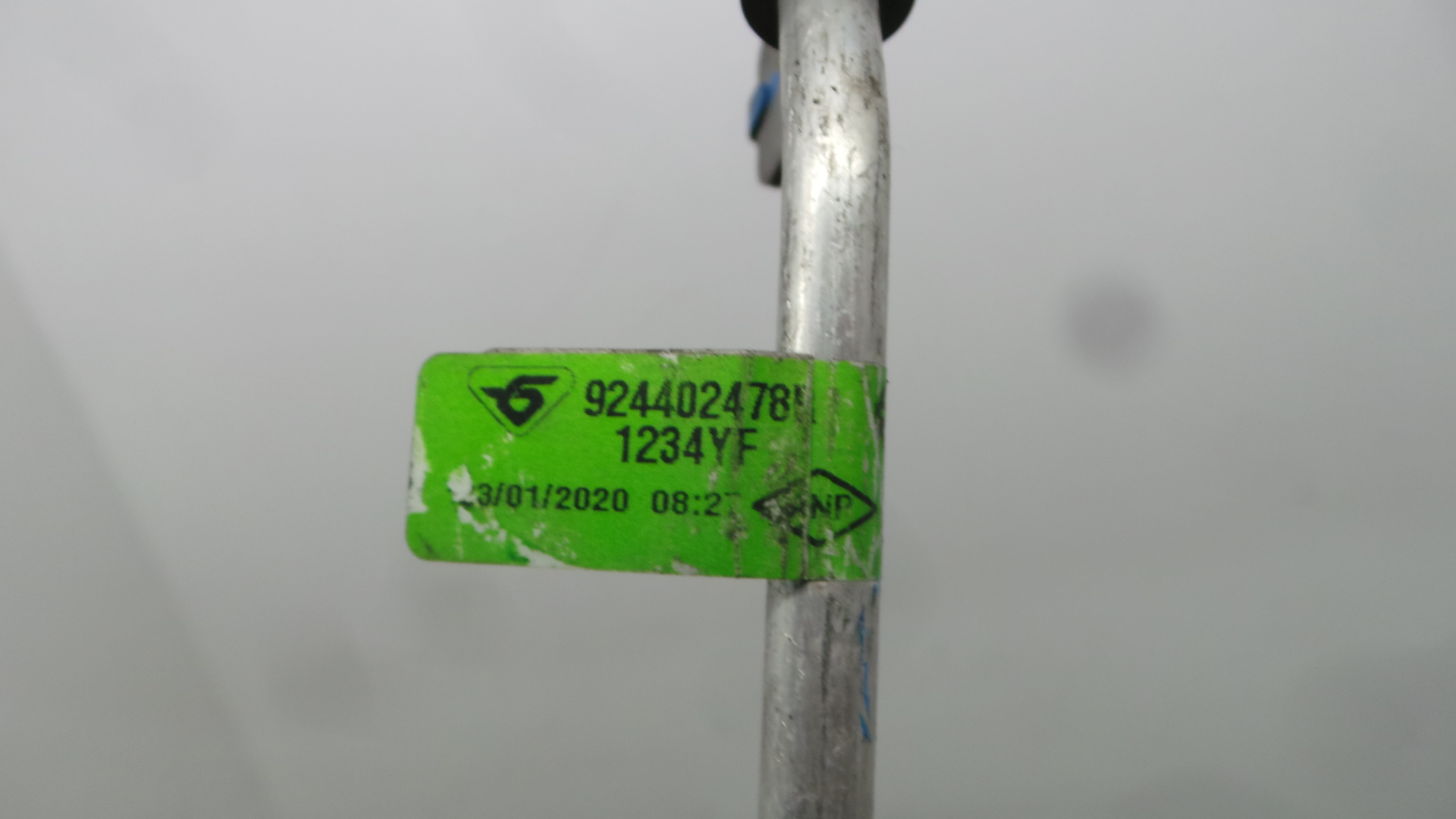 Tubo Ar Condicionado 924402478R - RENAULT CLIO V (B7_)-38360014