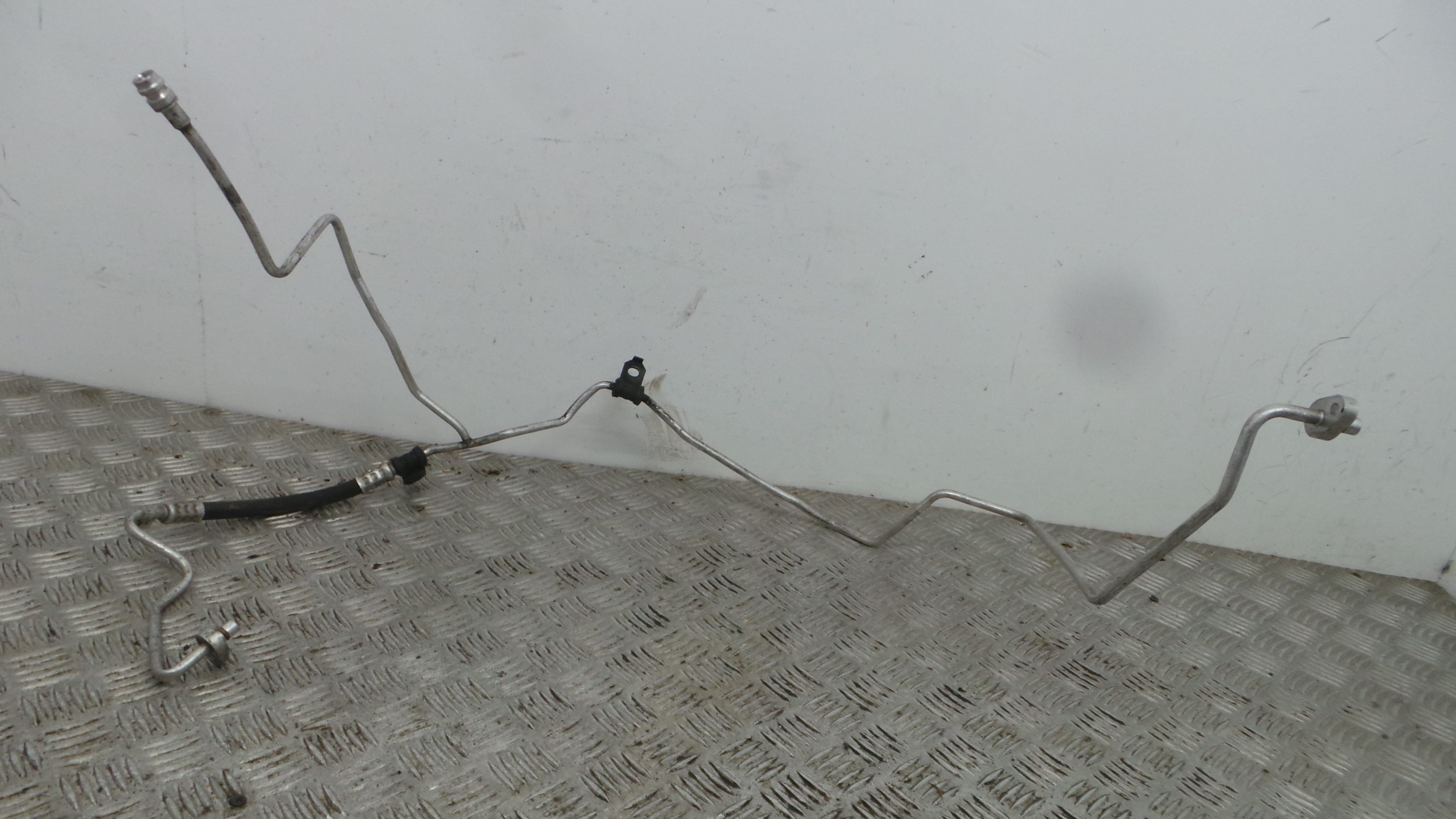 Tubo Ar Condicionado  - RENAULT MEGANE III Hatchback (BZ0/1_, B3_)-38360017