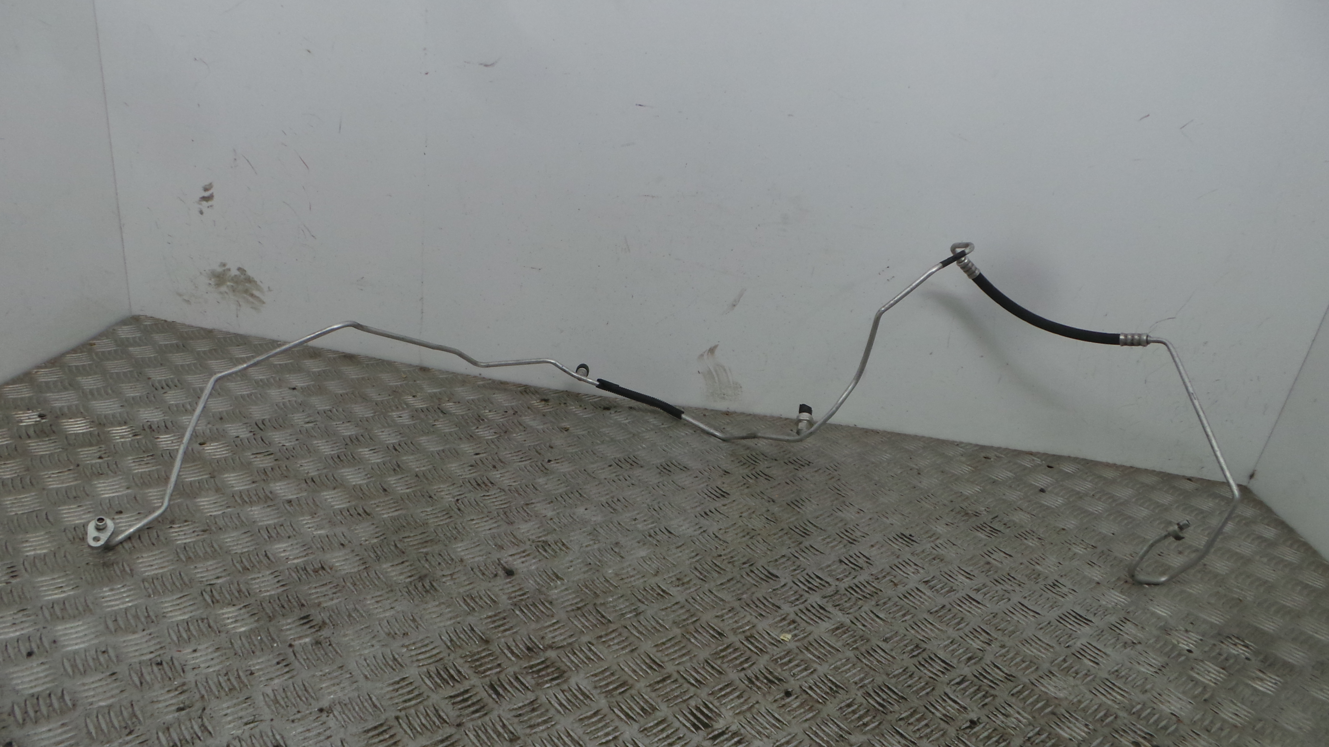 Tubo Ar Condicionado 921366801R - RENAULT CLIO IV (BH_)-38360038 Tubo Ar Condicionado 921366801R - RENAULT CLIO IV (BH_)-38360038