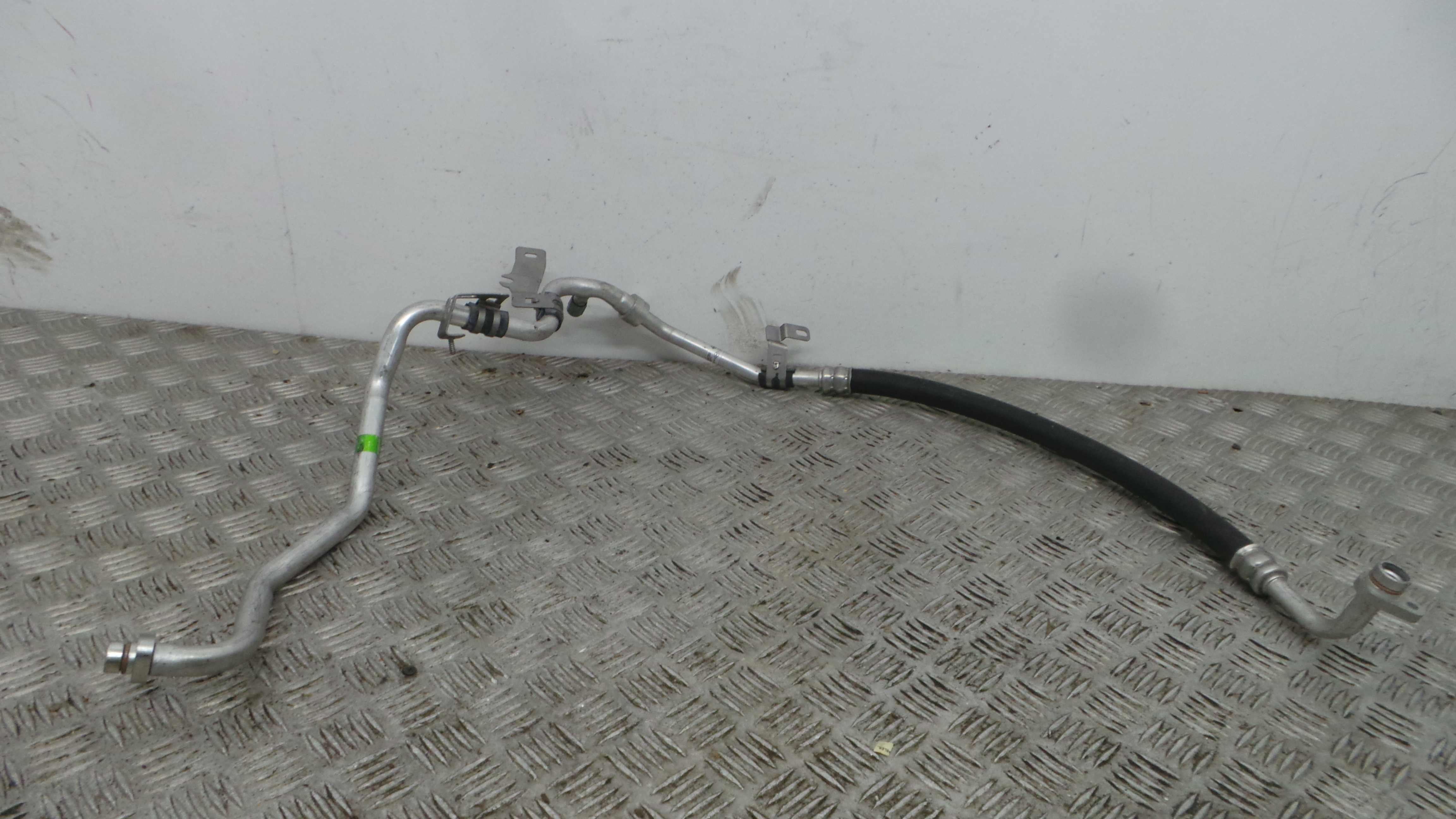 Tubo Ar Condicionado 924804708R - RENAULT CLIO V (B7_)-38360083