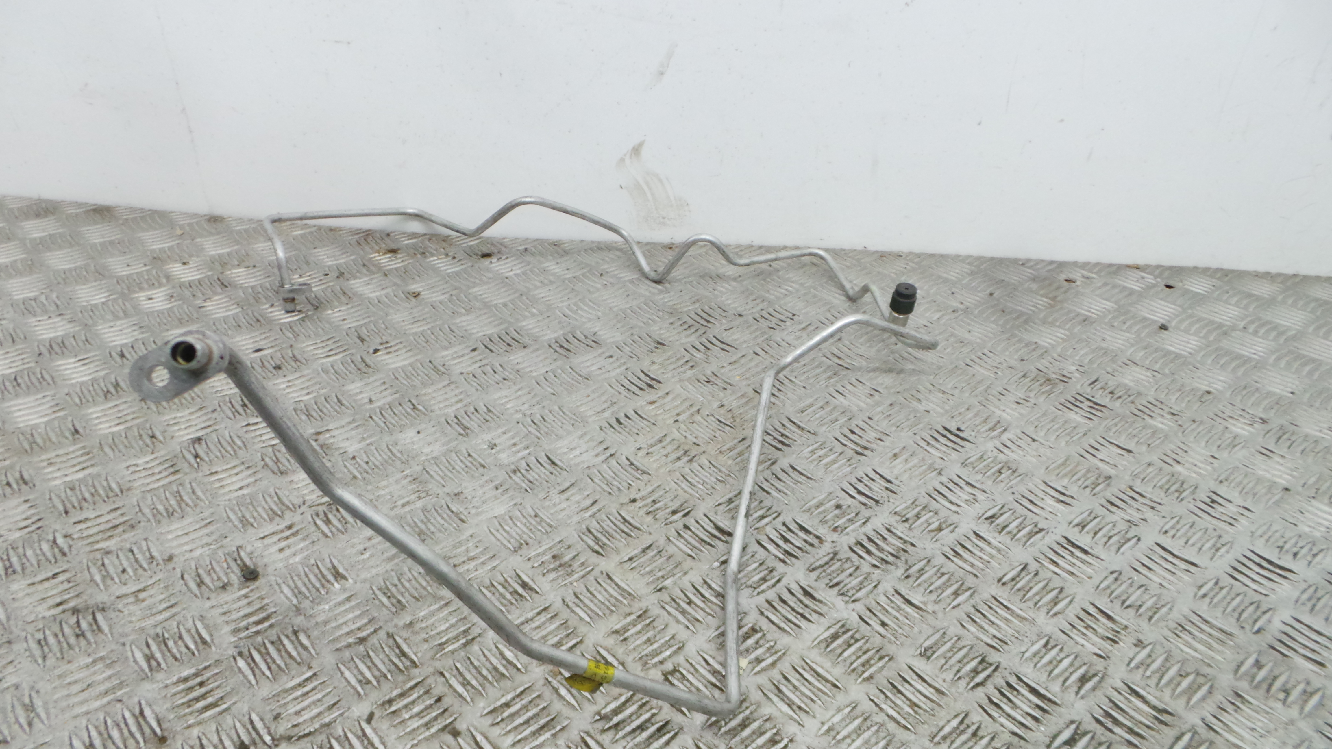 Tubo Ar Condicionado 8200915561 - RENAULT CLIO III (BR0/1, CR0/1)-38360135