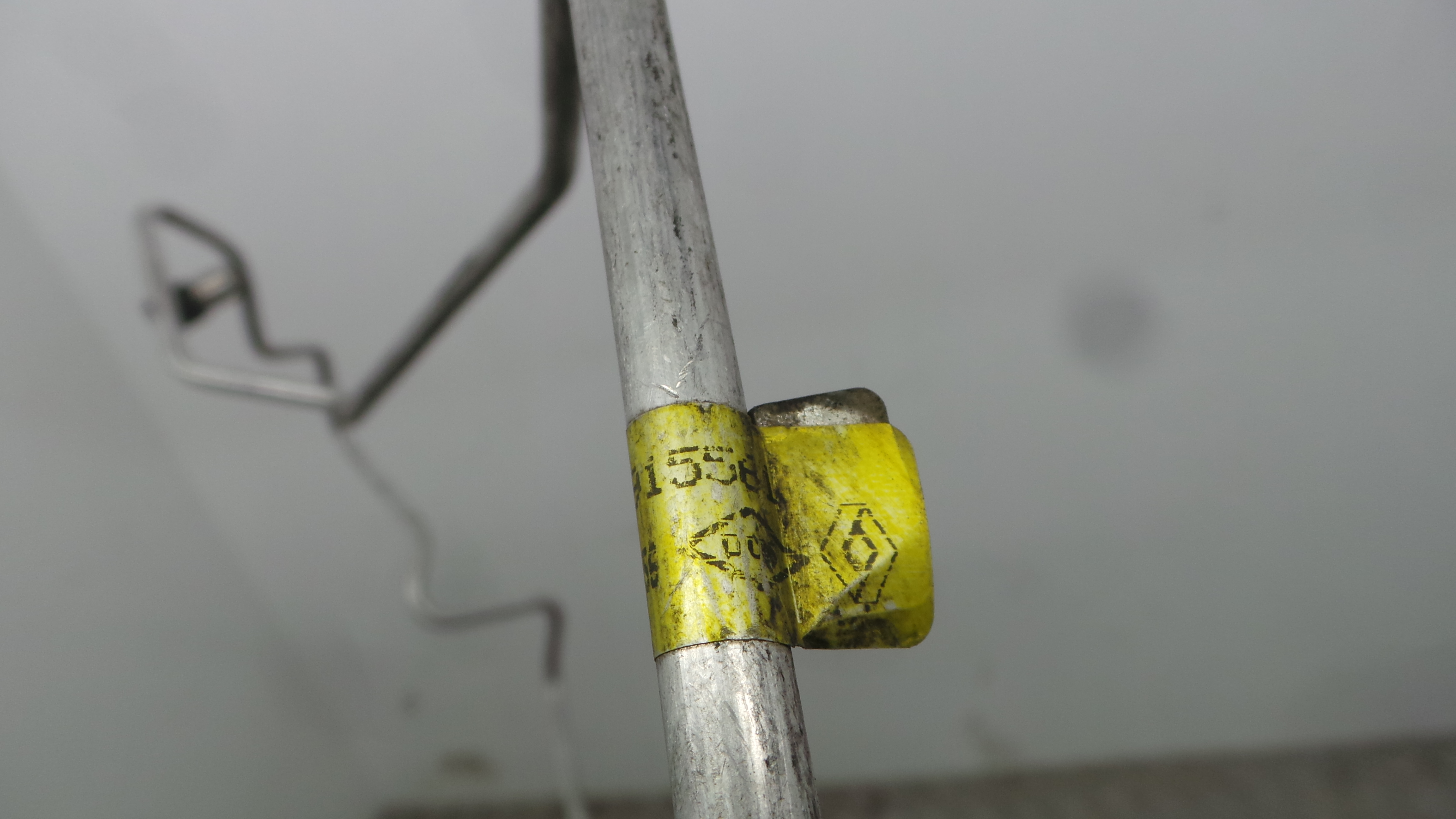 Tubo Ar Condicionado 8200915561 - RENAULT CLIO III (BR0/1, CR0/1)-38360135