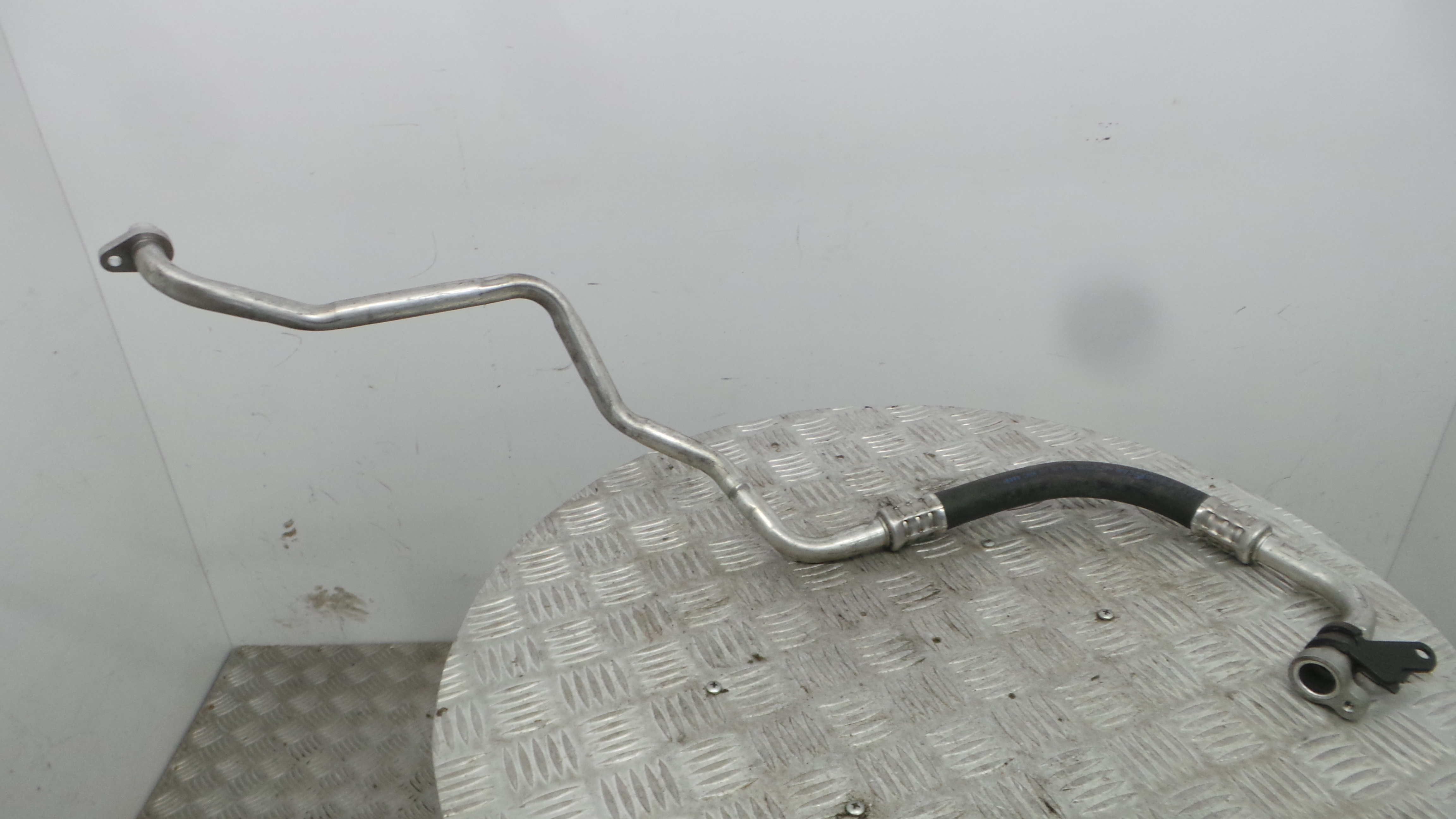 Tubo Ar Condicionado 924800026 - RENAULT MEGANE III Hatchback (BZ0/1_, B3_)-38360141 Tubo Ar Condicionado 924800026 - RENAULT MEGANE III Hatchback (BZ0/1_, B3_)-38360141