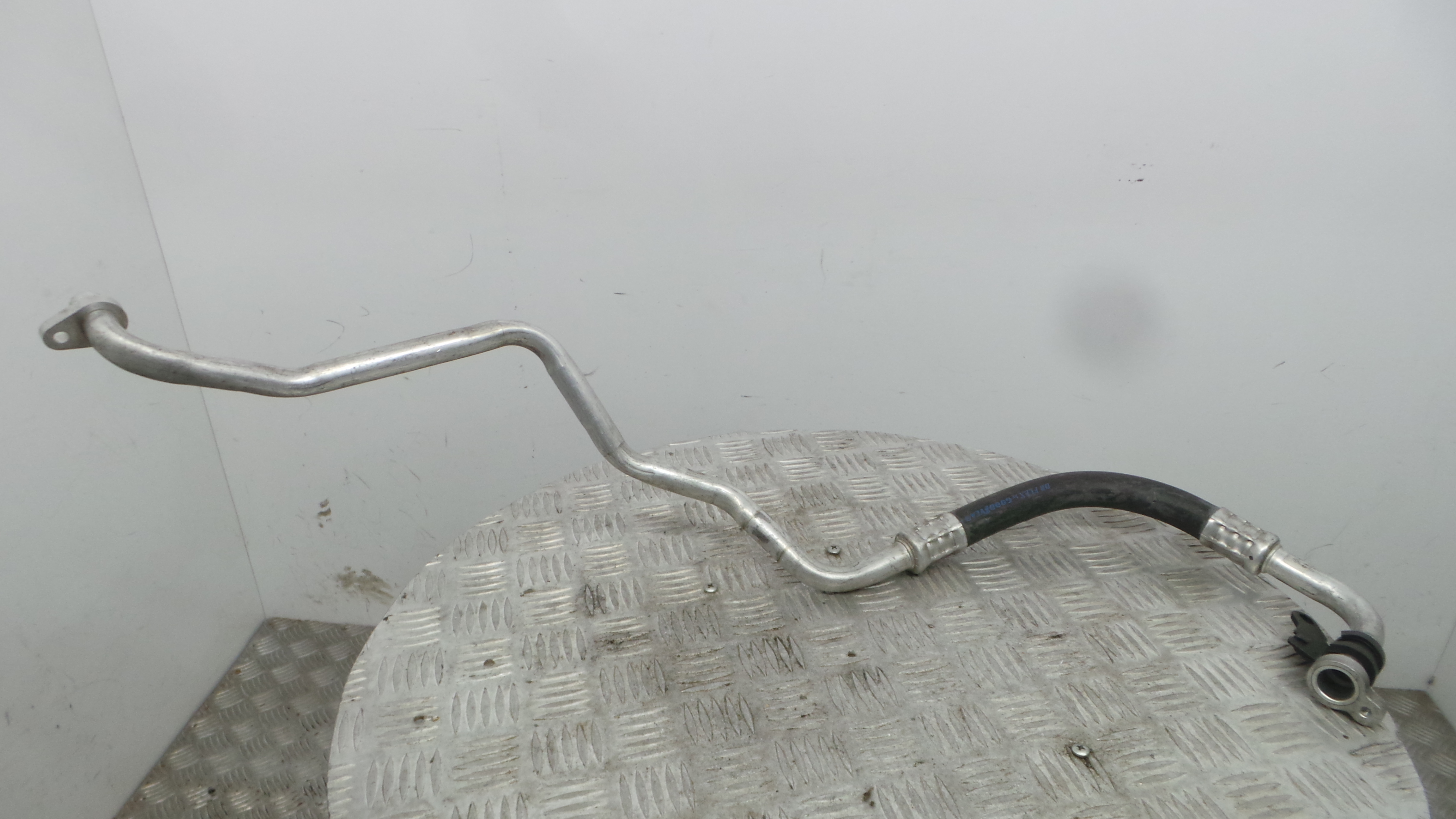 Tubo Ar Condicionado 924800026 - RENAULT MEGANE III Hatchback (BZ0/1_, B3_)-38360145 Tubo Ar Condicionado 924800026 - RENAULT MEGANE III Hatchback (BZ0/1_, B3_)-38360145