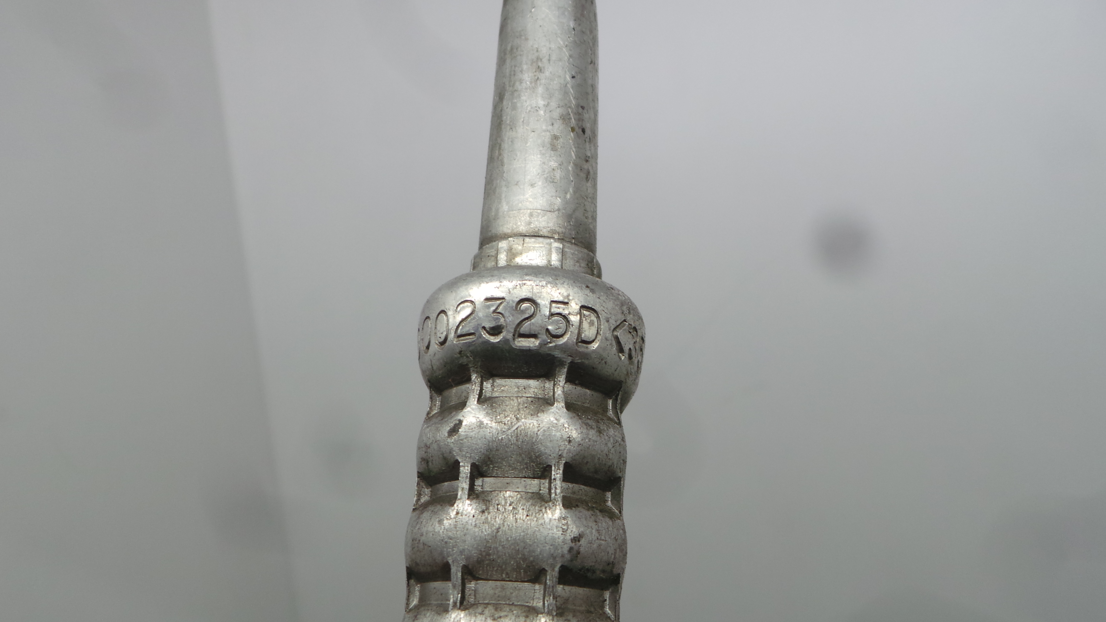 Tubo Ar Condicionado 8200002325 - RENAULT LAGUNA II (BG0/1_)-38360223