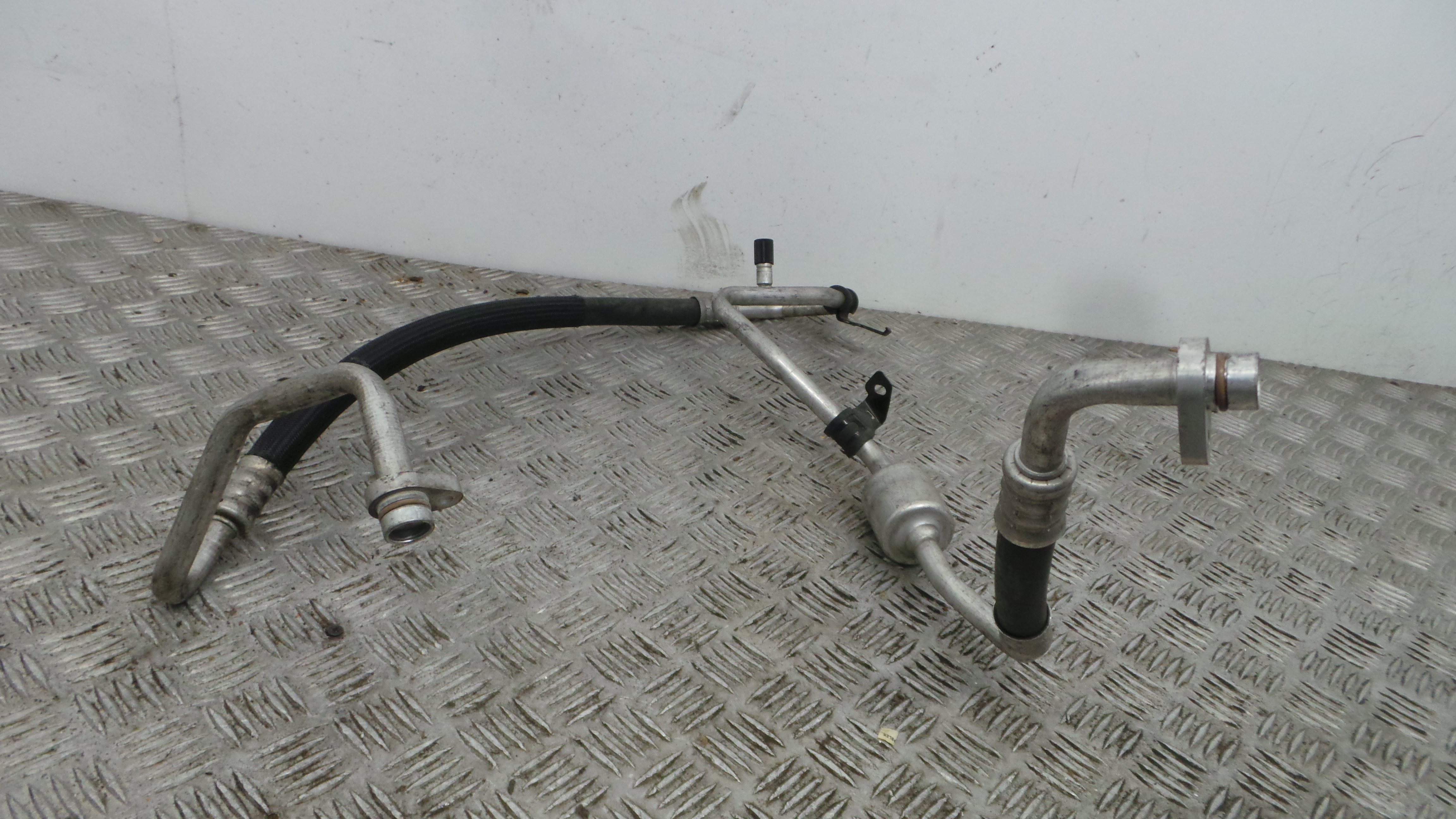 Tubo Ar Condicionado 8200521902B - RENAULT CLIO III (BR0/1, CR0/1)-38360249