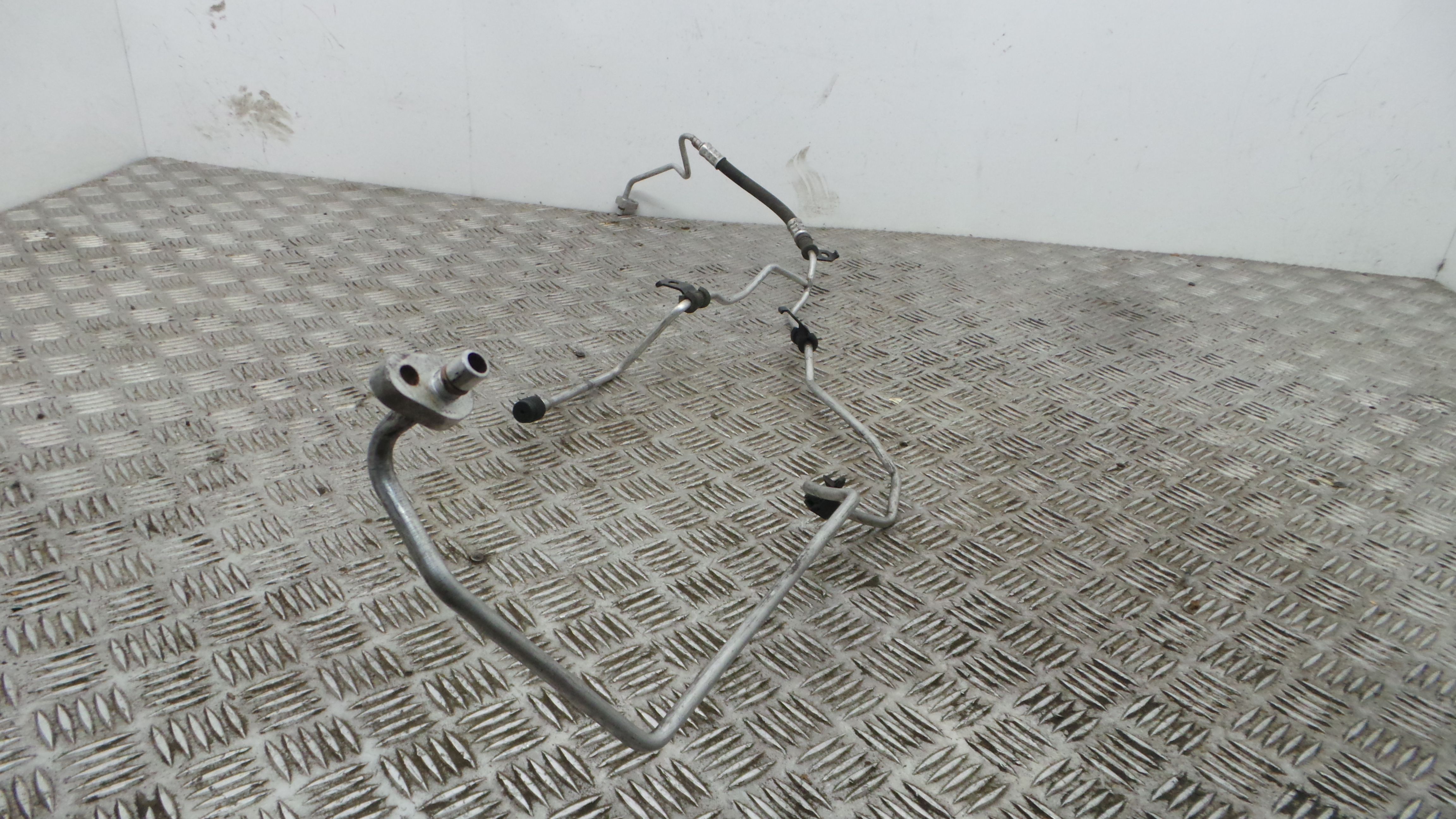 Tubo Ar Condicionado 924400009 - RENAULT MEGANE III Hatchback (BZ0/1_, B3_)-38360253