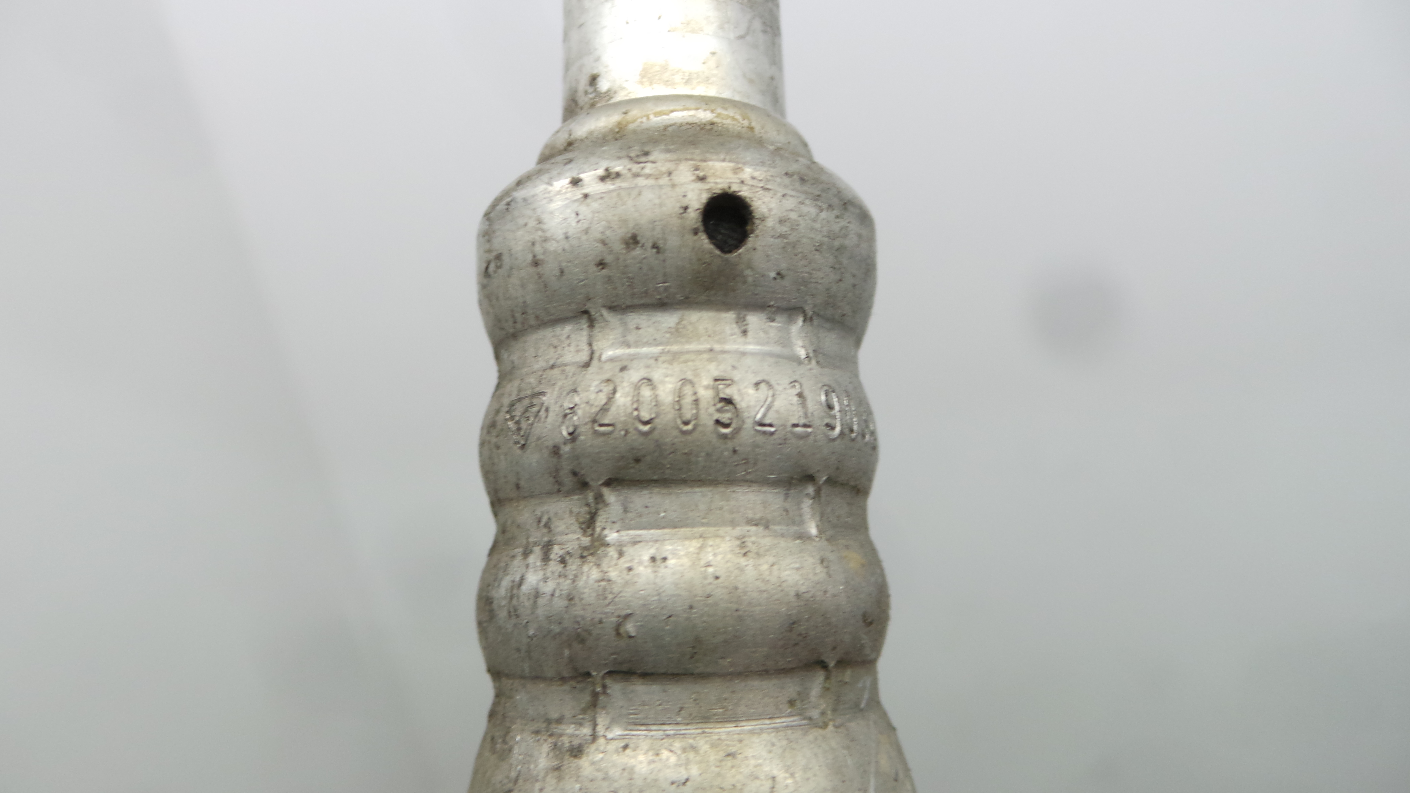 Tubo Ar Condicionado 8200521903A - RENAULT CLIO III (BR0/1, CR0/1)-38360321