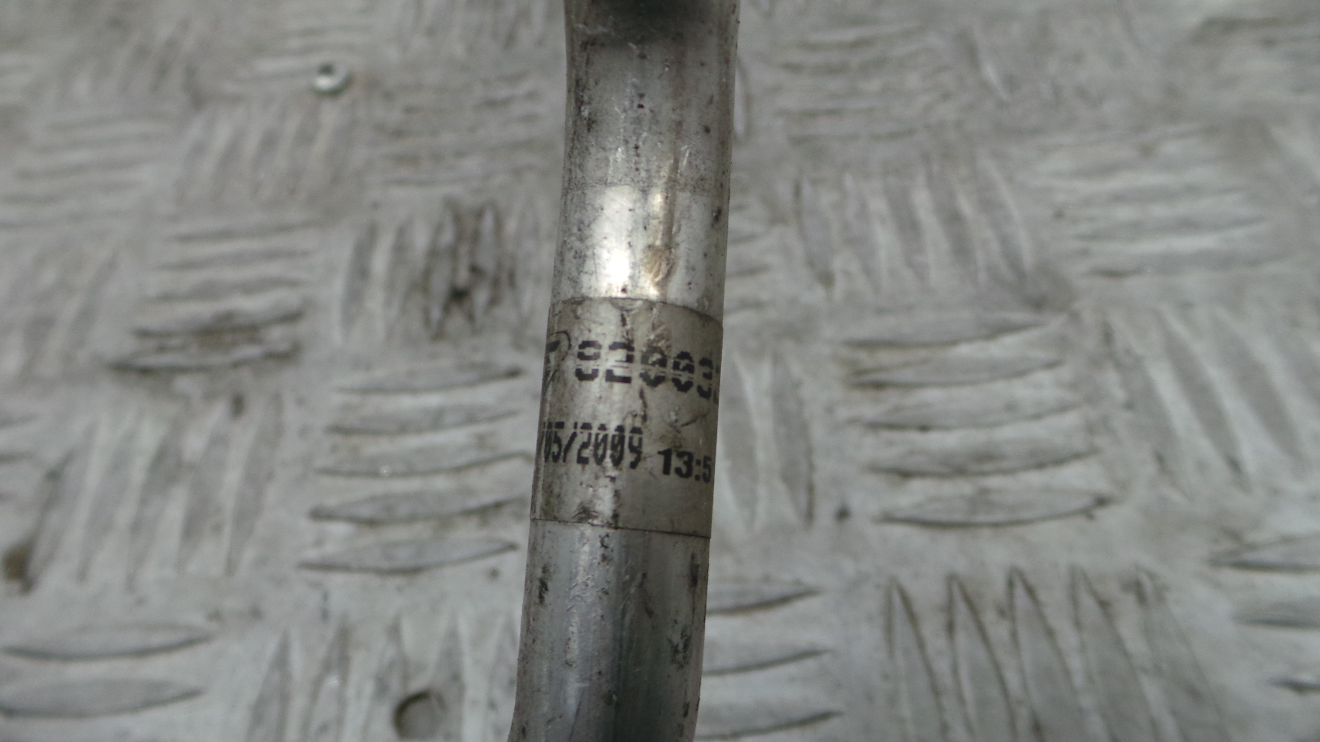 Tubo Ar Condicionado 8200320799 - RENAULT CLIO III (BR0/1, CR0/1)-38360984