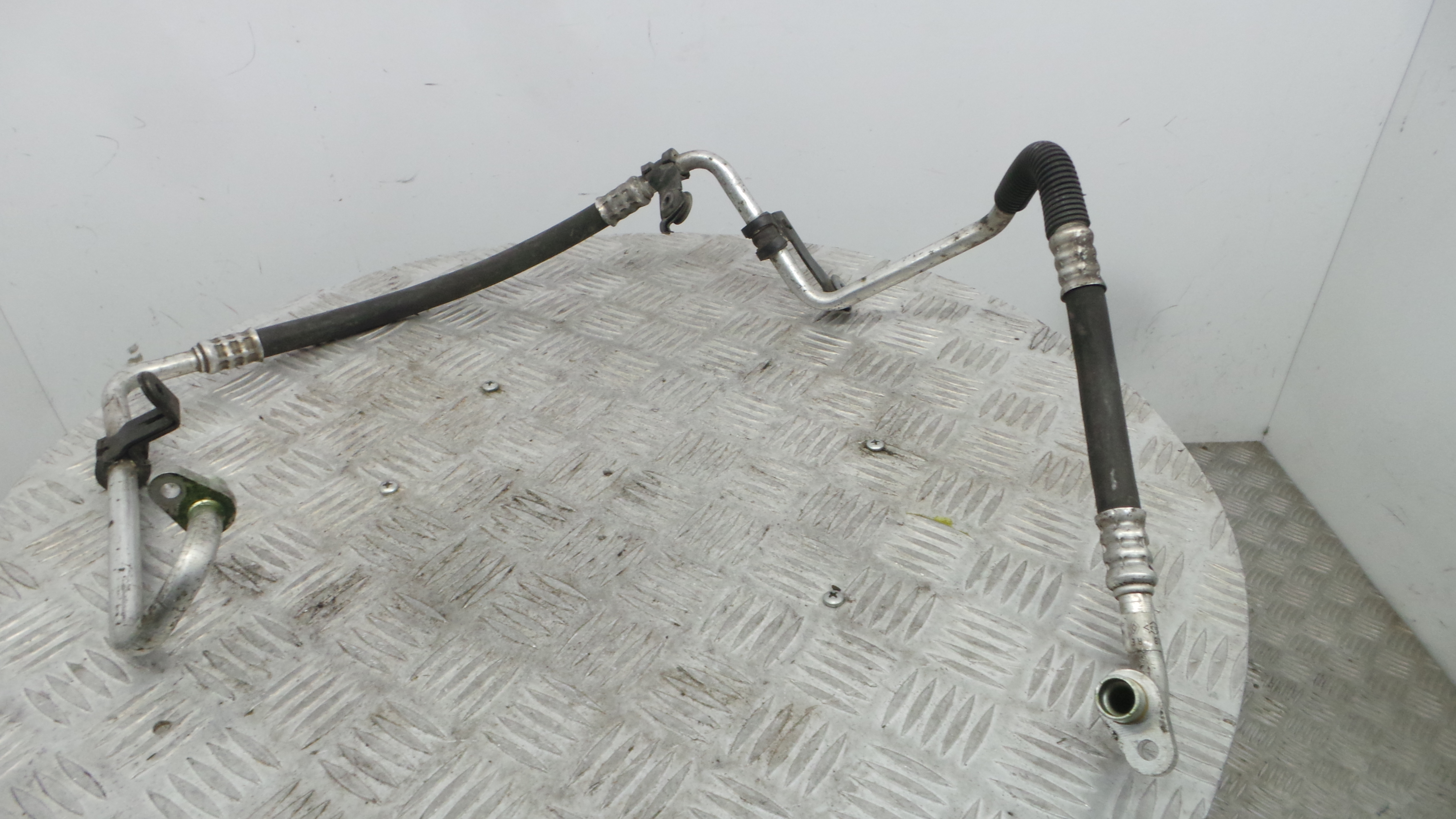 Tubo Ar Condicionado 924900018 - RENAULT MEGANE III Hatchback (BZ0/1_, B3_)-38360993