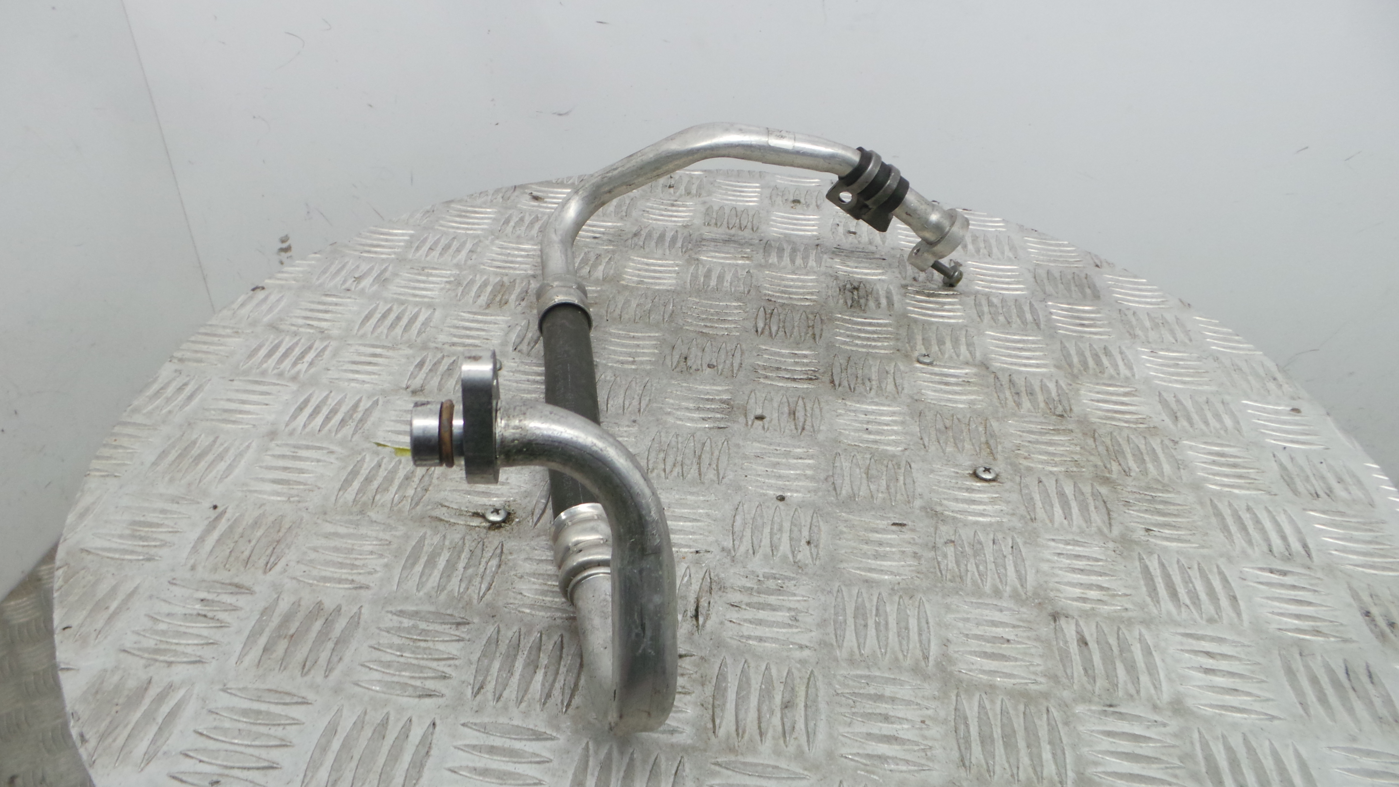 Tubo Ar Condicionado 924803929R - RENAULT CLIO IV (BH_)-38361015