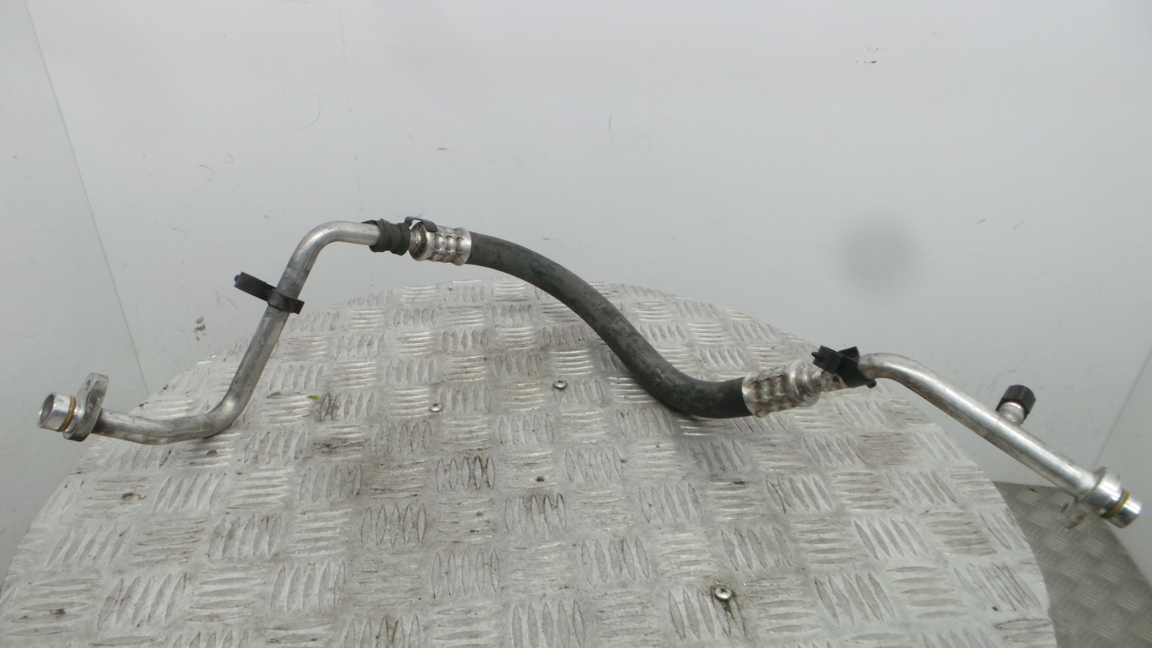 Tubo Ar Condicionado 924540021 - RENAULT MEGANE III Hatchback (BZ0/1_, B3_)-38361067