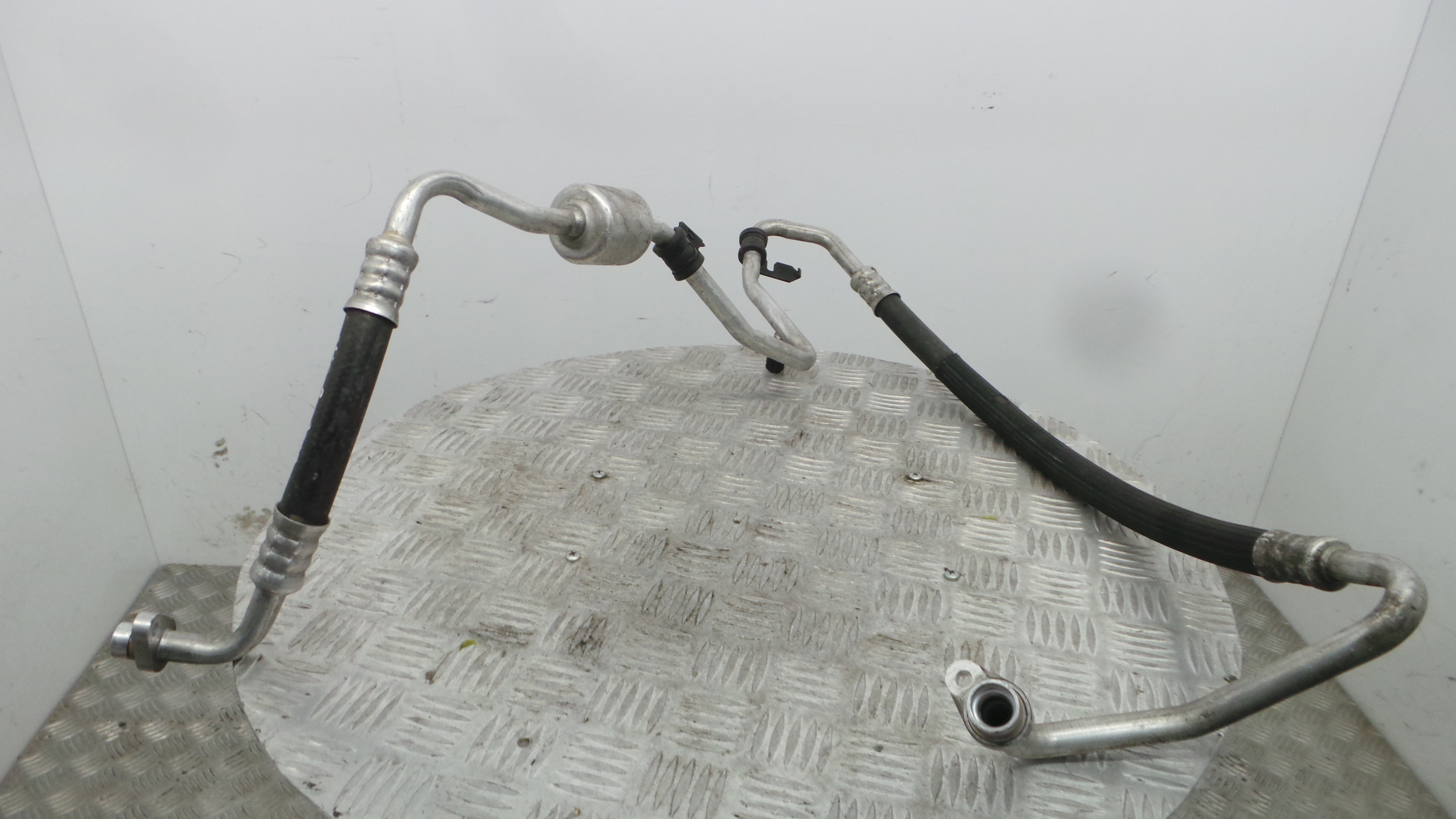 Tubo Ar Condicionado 8200521902 - RENAULT CLIO III (BR0/1, CR0/1)-38361084