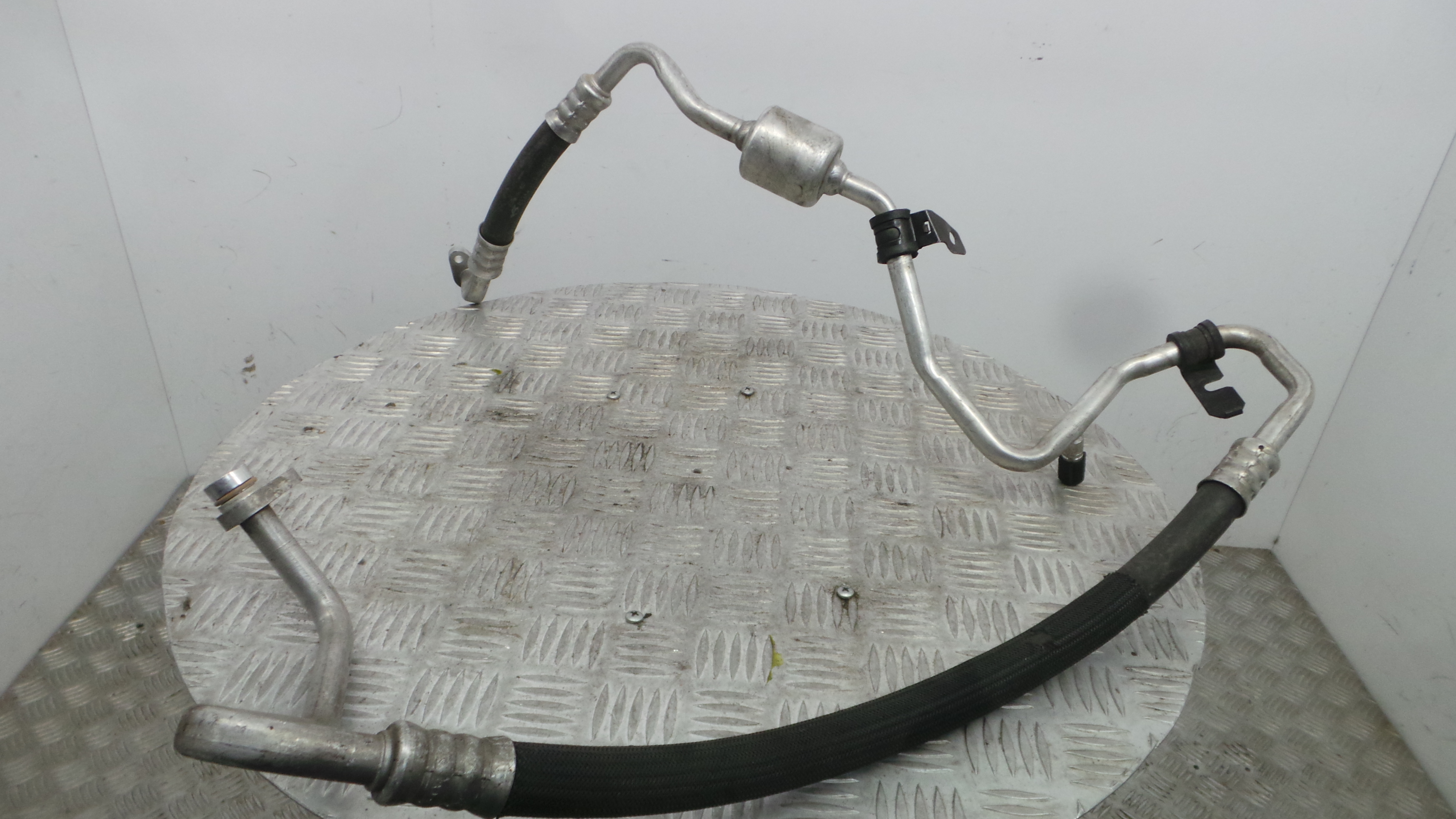 Tubo Ar Condicionado 8200521902 - RENAULT CLIO III (BR0/1, CR0/1)-38361084