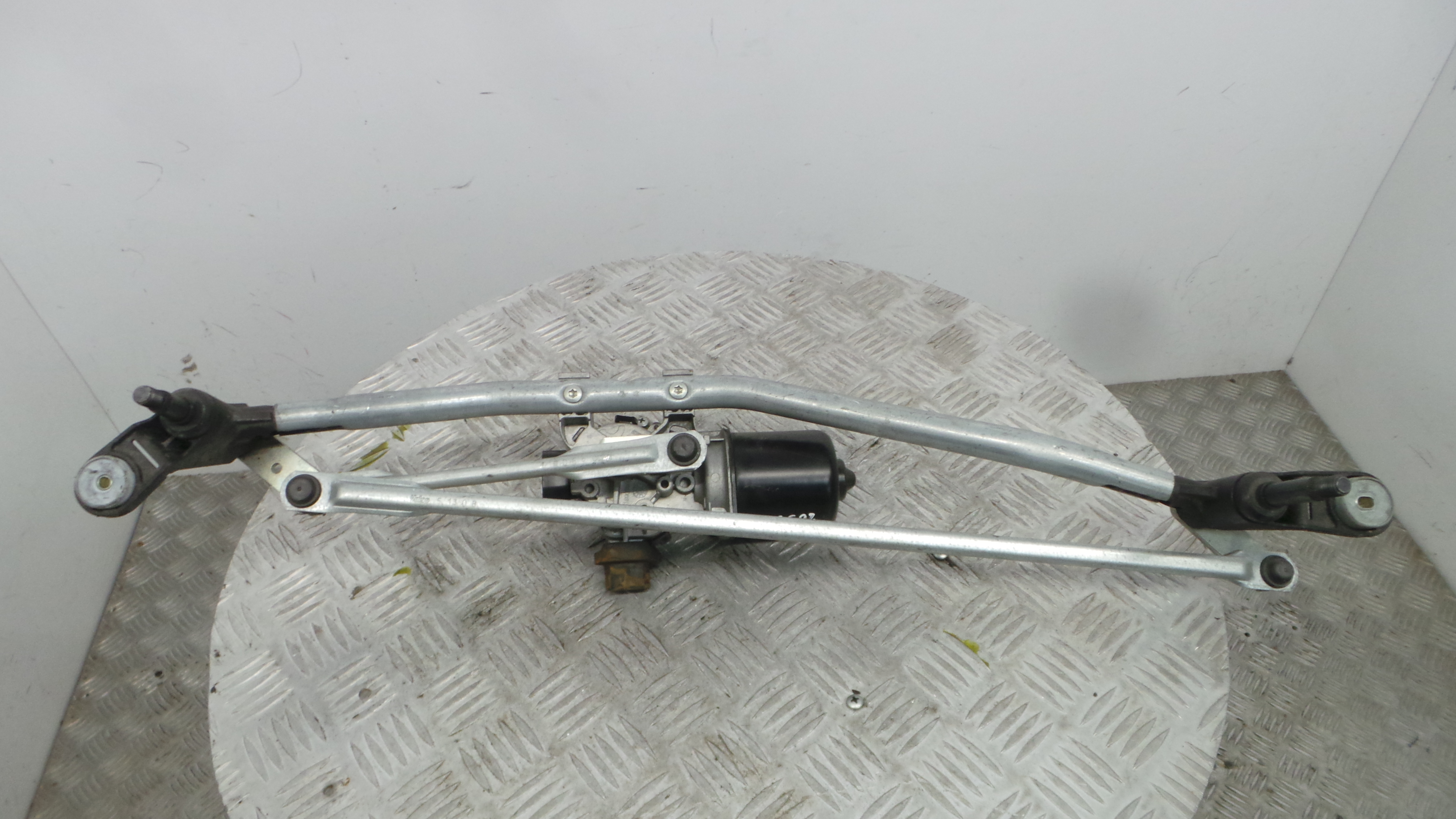 Motor Limpa Vidros Frente  288009321R - DACIA SANDERO II-38361217