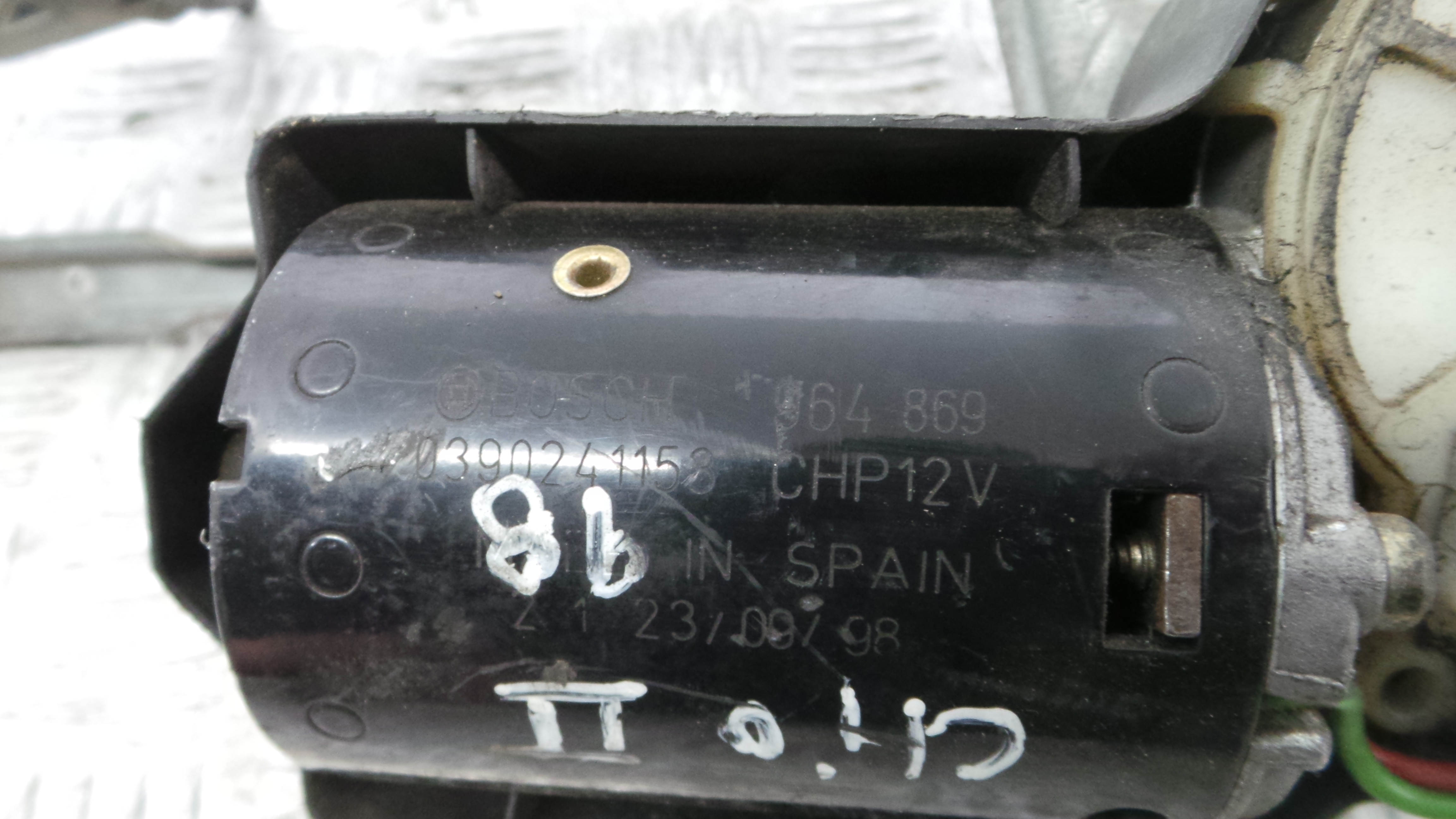 Motor Limpa Vidros Frente  7700847567 - RENAULT CLIO II (BB_, CB_), CLIO Mk II (BB_, CB_)-38361268