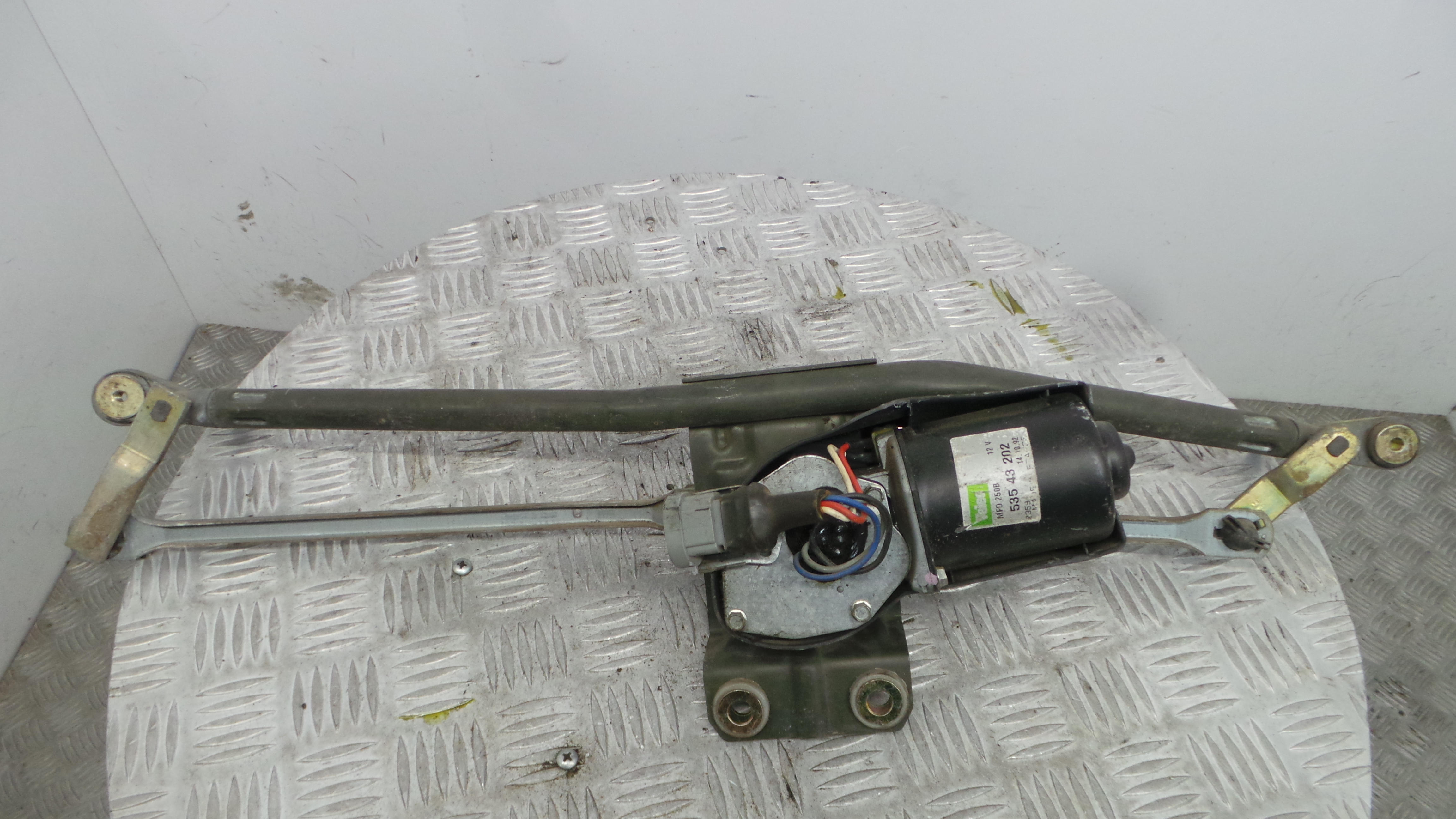 Motor Limpa Vidros Frente  53543202 - RENAULT CLIO I (B/C57_, 5/357_)-38361449