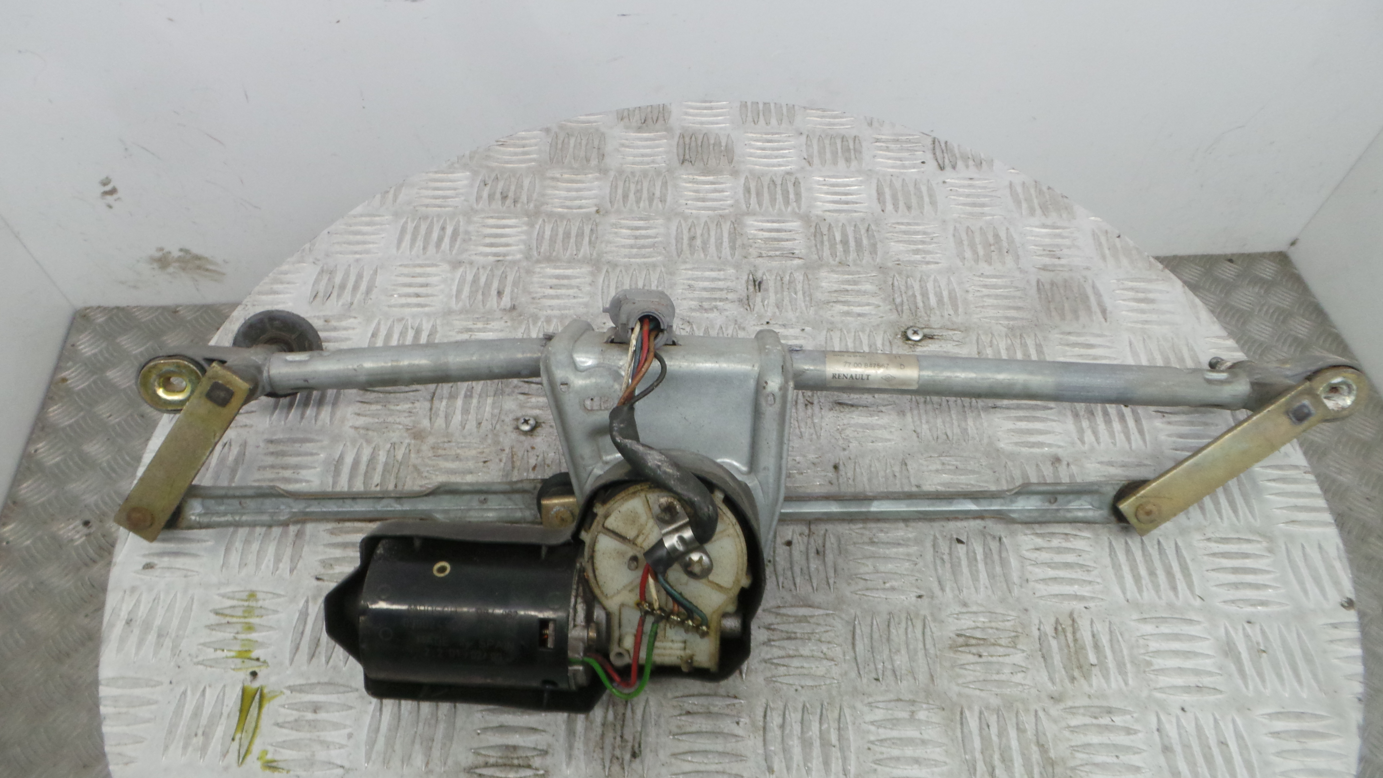 Motor Limpa Vidros Frente 7700847567 - RENAULT CLIO II (BB_, CB_), CLIO Mk II (BB_, CB_)-38361707