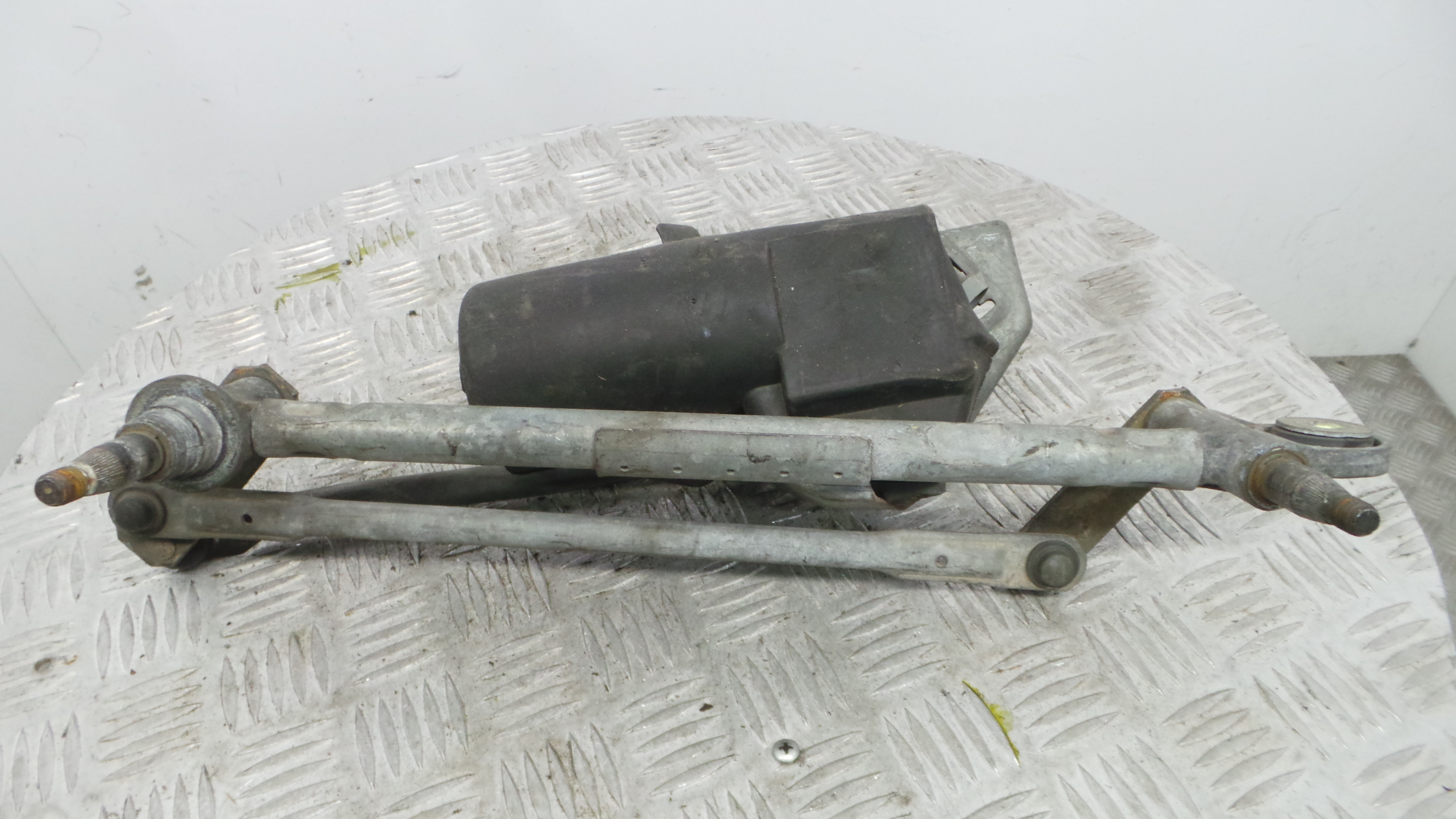 Motor Limpa Vidros Frente  7700843524 - RENAULT MEGANE Scénic (JA0/1_)-38361863