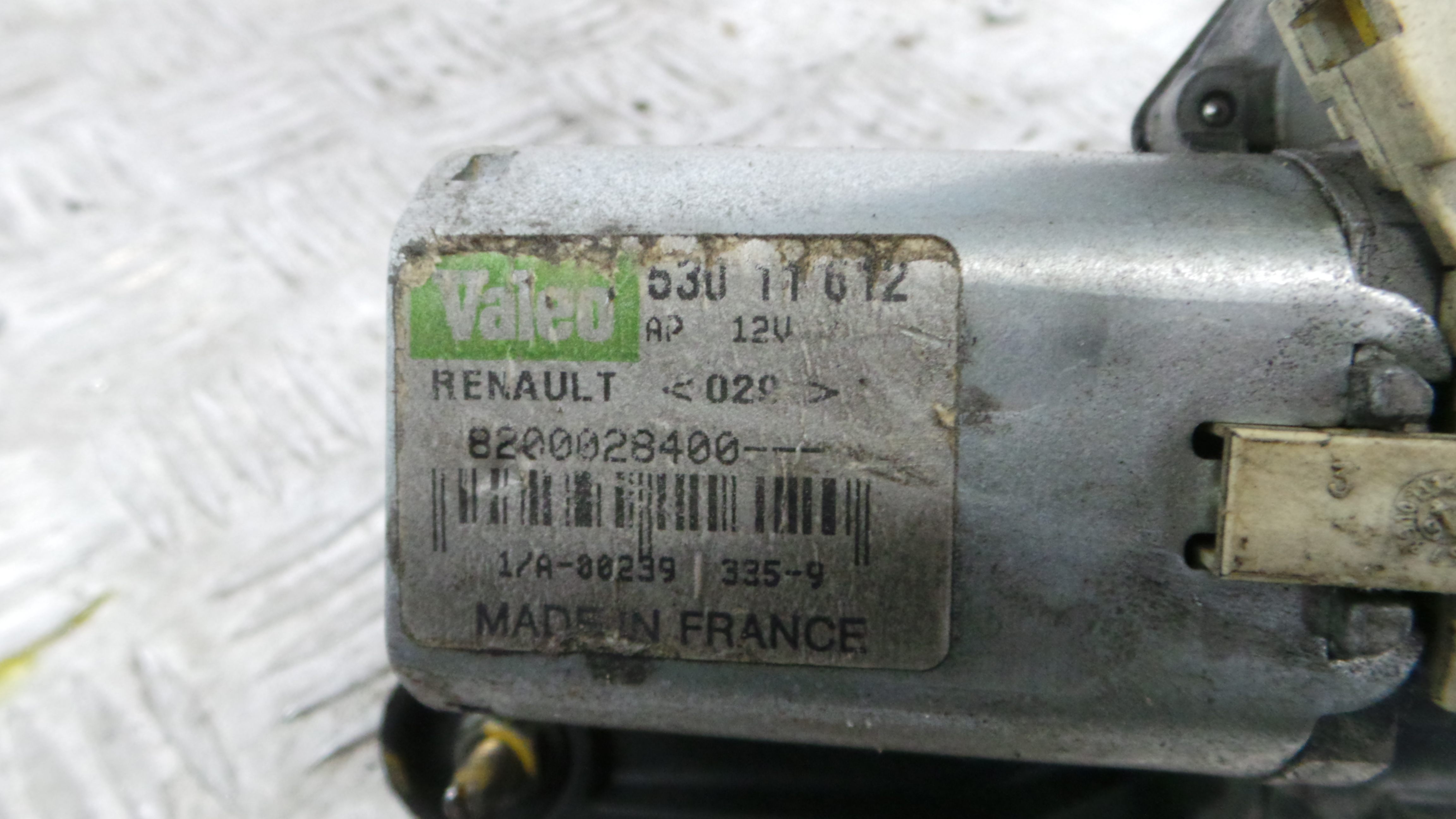 Motor Limpa Vidros Trás 8200028400 - RENAULT CLIO II (BB_, CB_), CLIO Mk II (BB_, CB_)-38361924