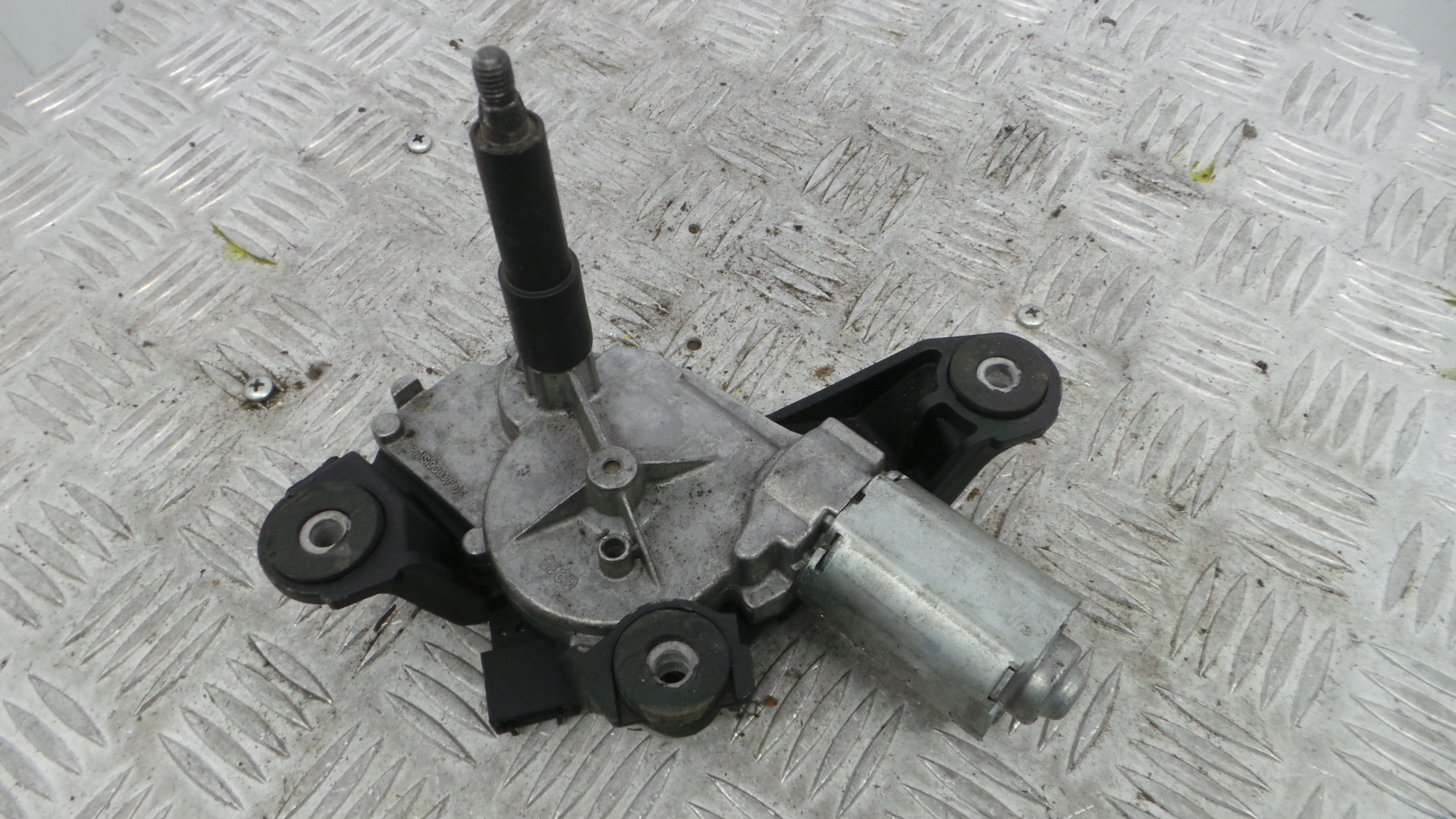 Motor Limpa Vidros Trás 0390201847 - RENAULT MEGANE III Hatchback (BZ0/1_, B3_)-38361932