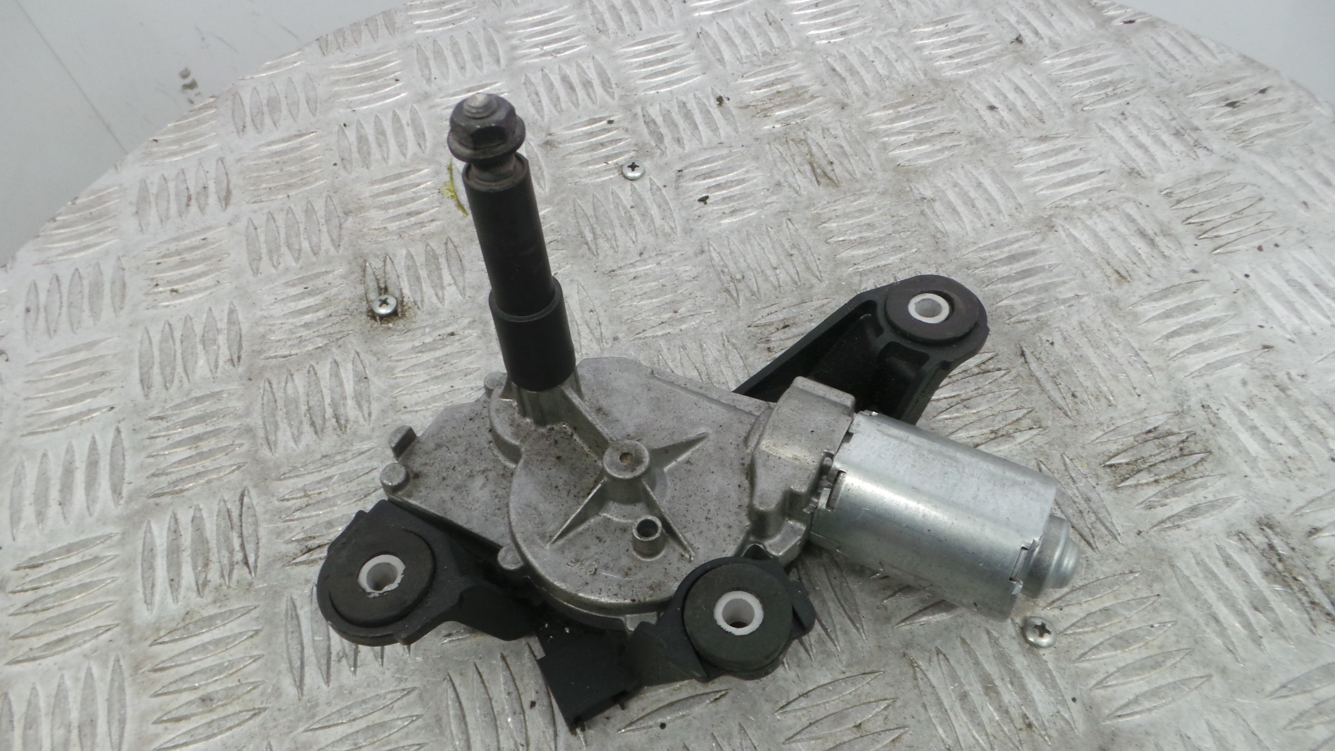 Motor Limpa Vidros Trás 0390201847 - RENAULT MEGANE III Hatchback (BZ0/1_, B3_)-38370215