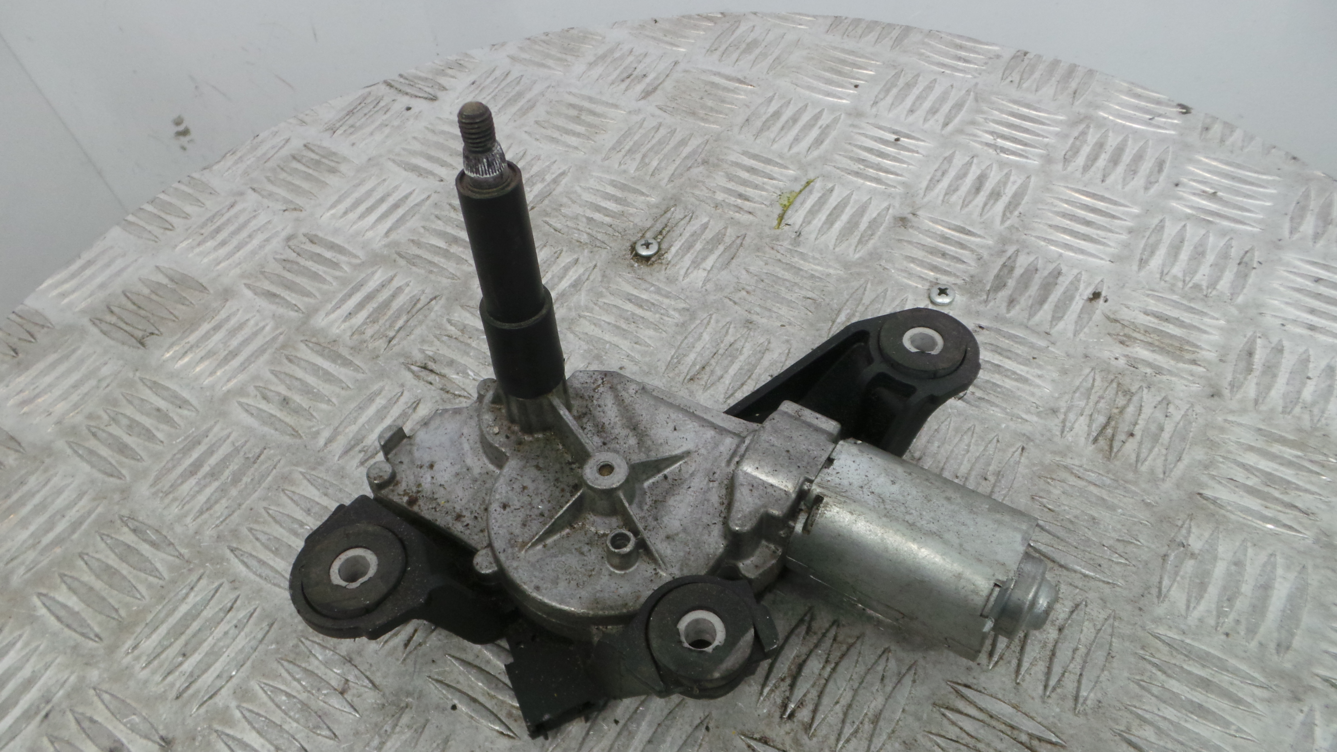 Motor Limpa Vidros Trás 0390201847 - RENAULT MEGANE III Hatchback (BZ0/1_, B3_)-38370230