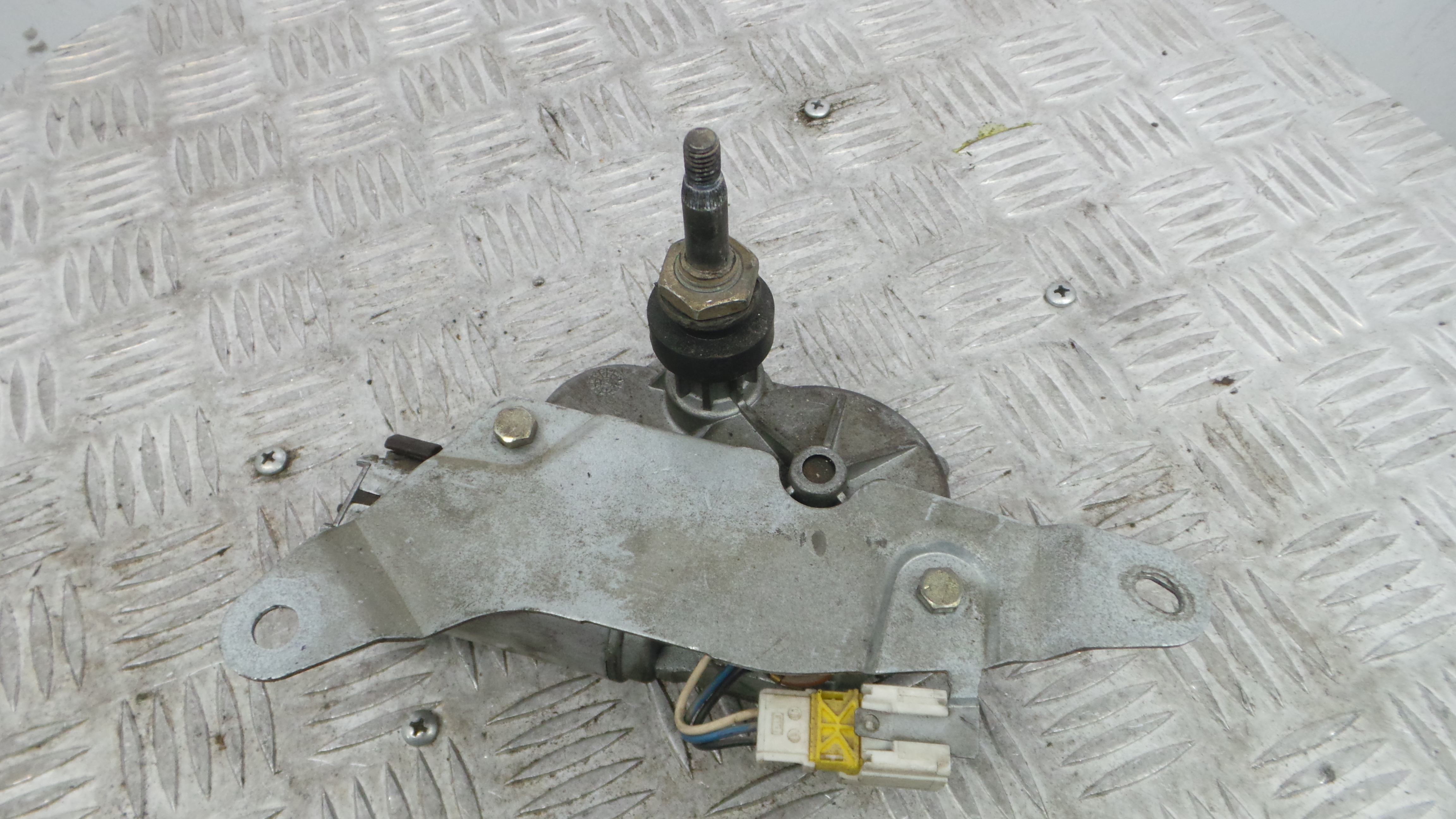 Motor Limpa Vidros Trás 7700429615A - RENAULT CLIO II (BB_, CB_), CLIO Mk II (BB_, CB_)-38370239