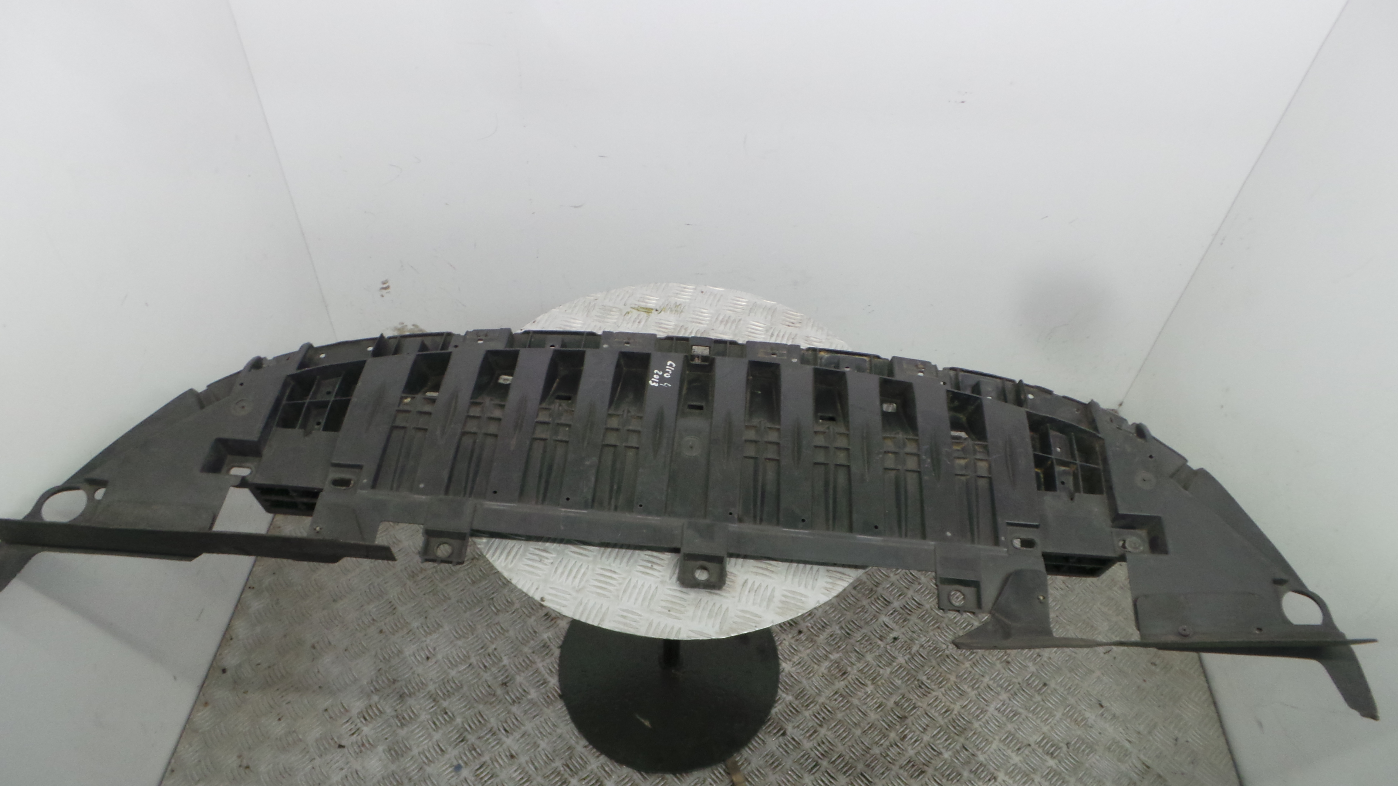 Blindagem Inferior Para Choques 622350001R - RENAULT CLIO IV (BH_)-38370268