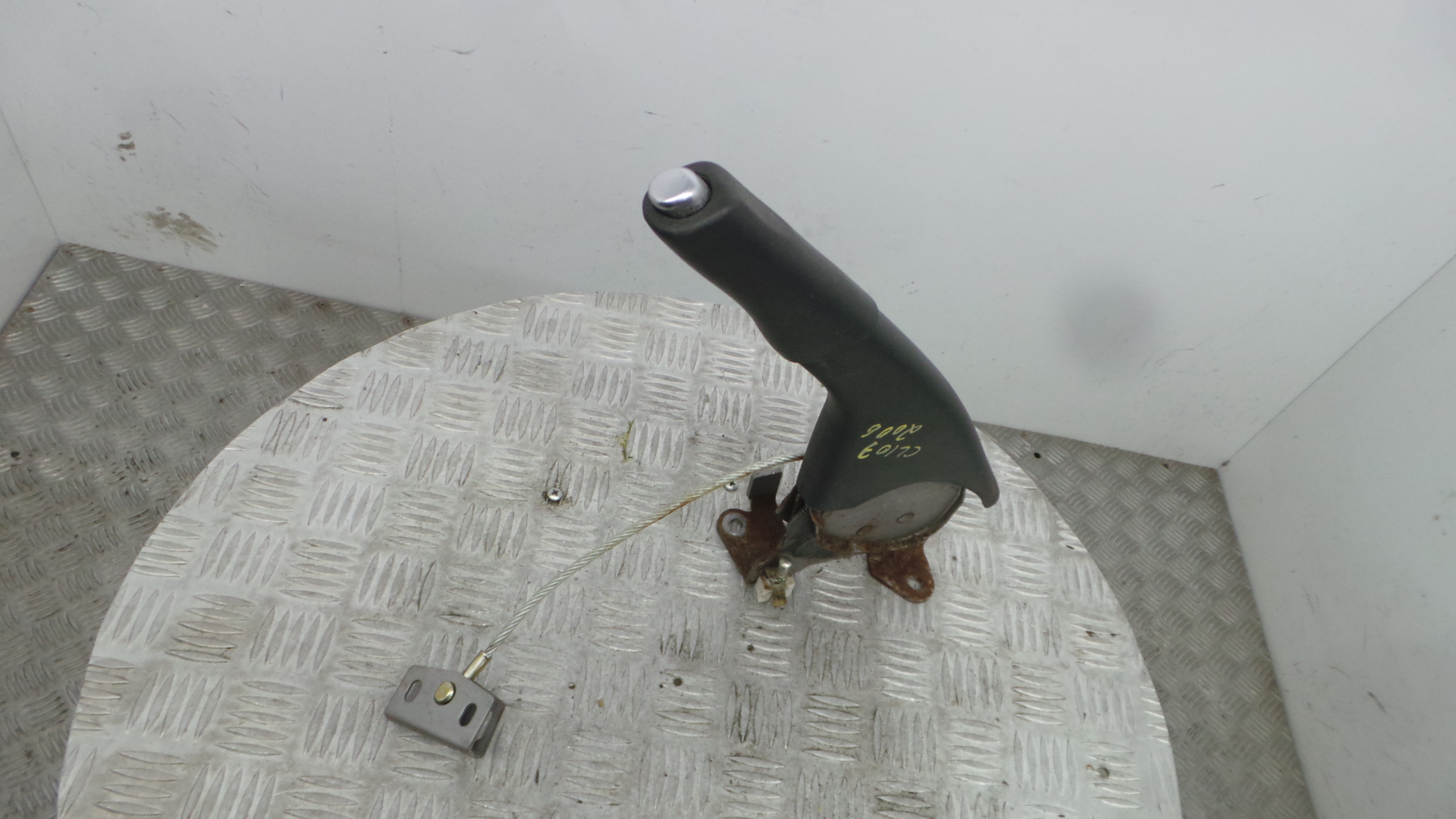 Travão de Mão  8200370312 - RENAULT CLIO III (BR0/1, CR0/1)-38370416