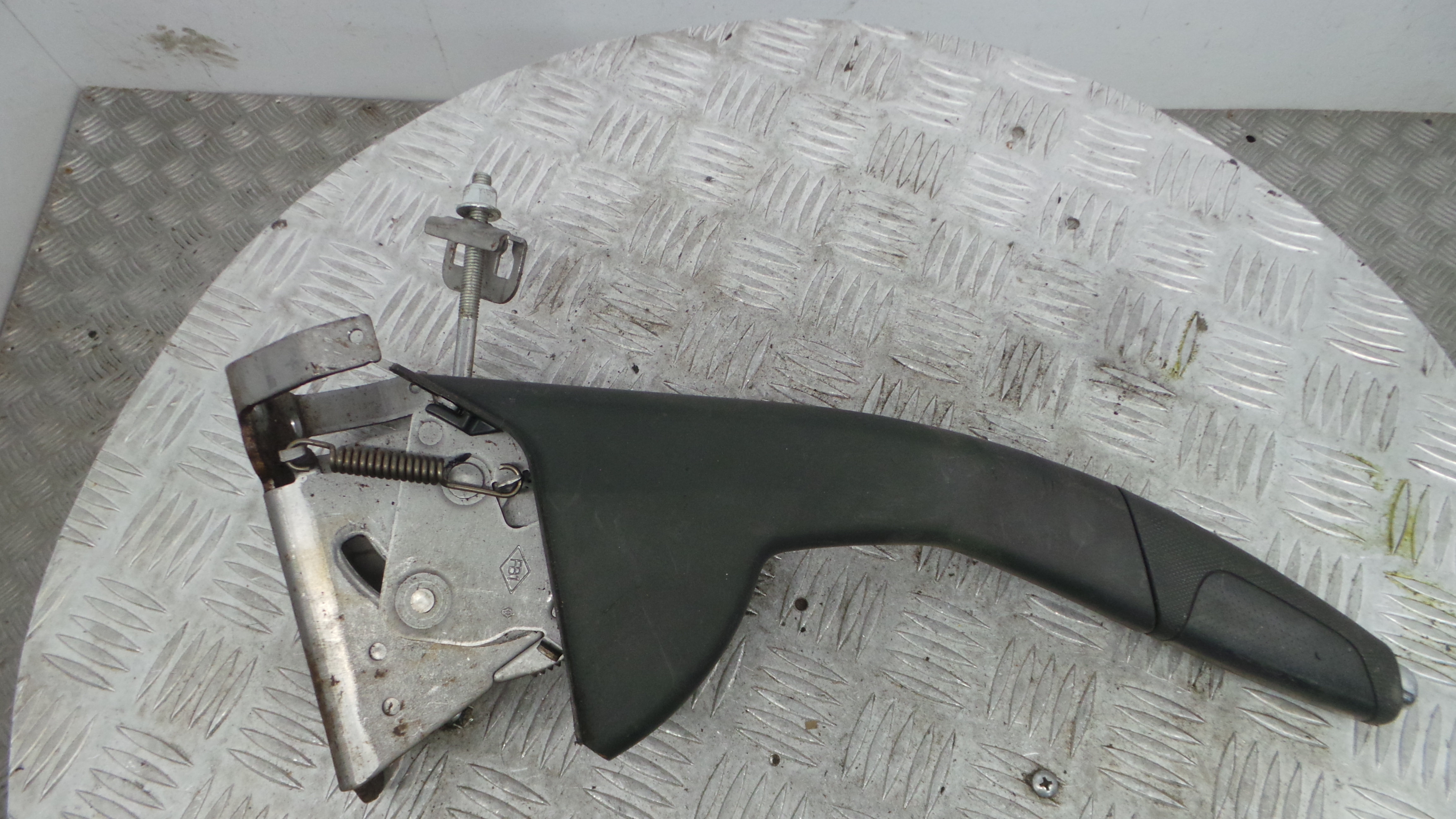 Travão de Mão  360109106R - RENAULT CLIO IV (BH_)-38370433