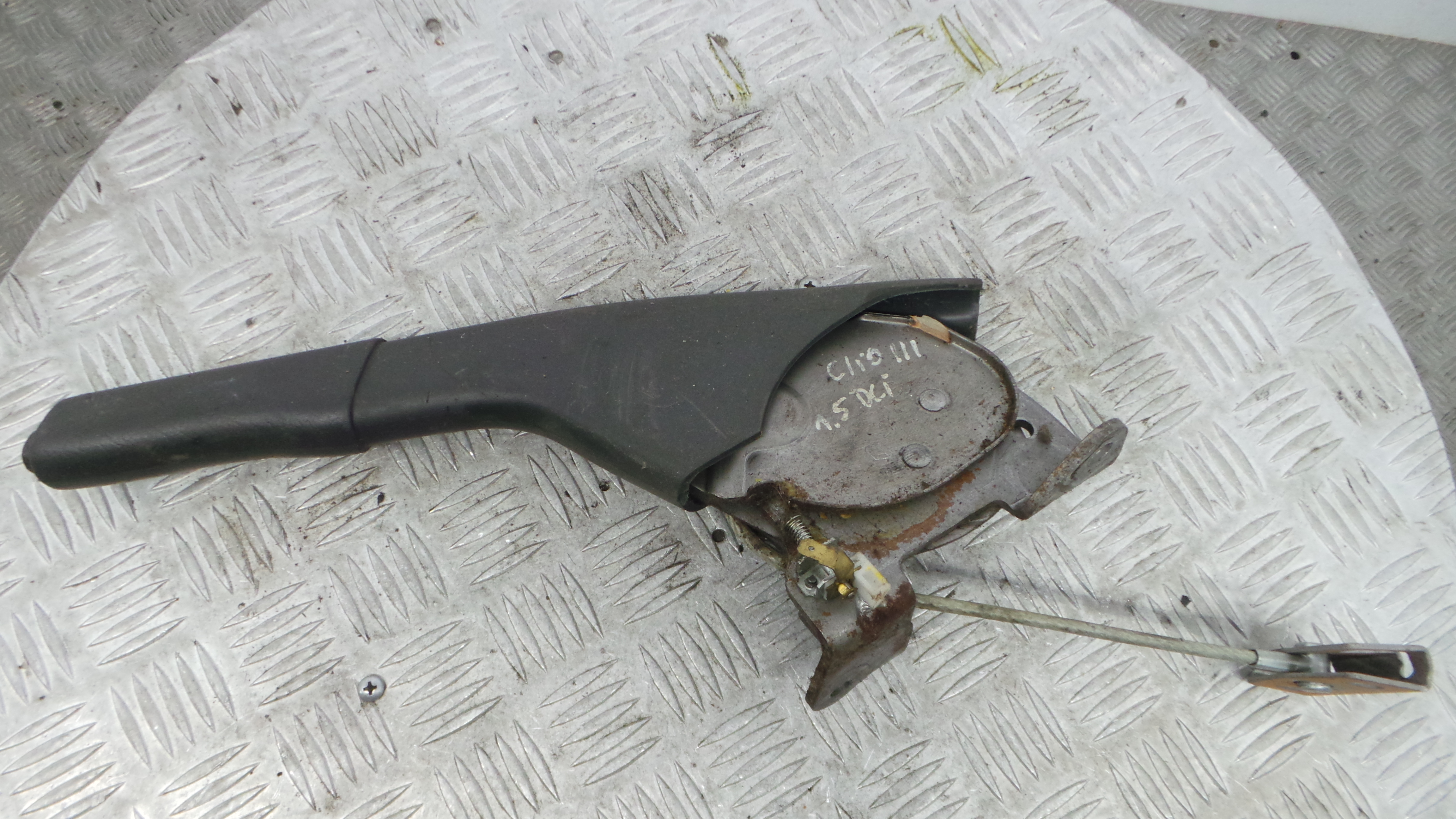 Travão de Mão  8200734392 - RENAULT CLIO III (BR0/1, CR0/1)-38370449