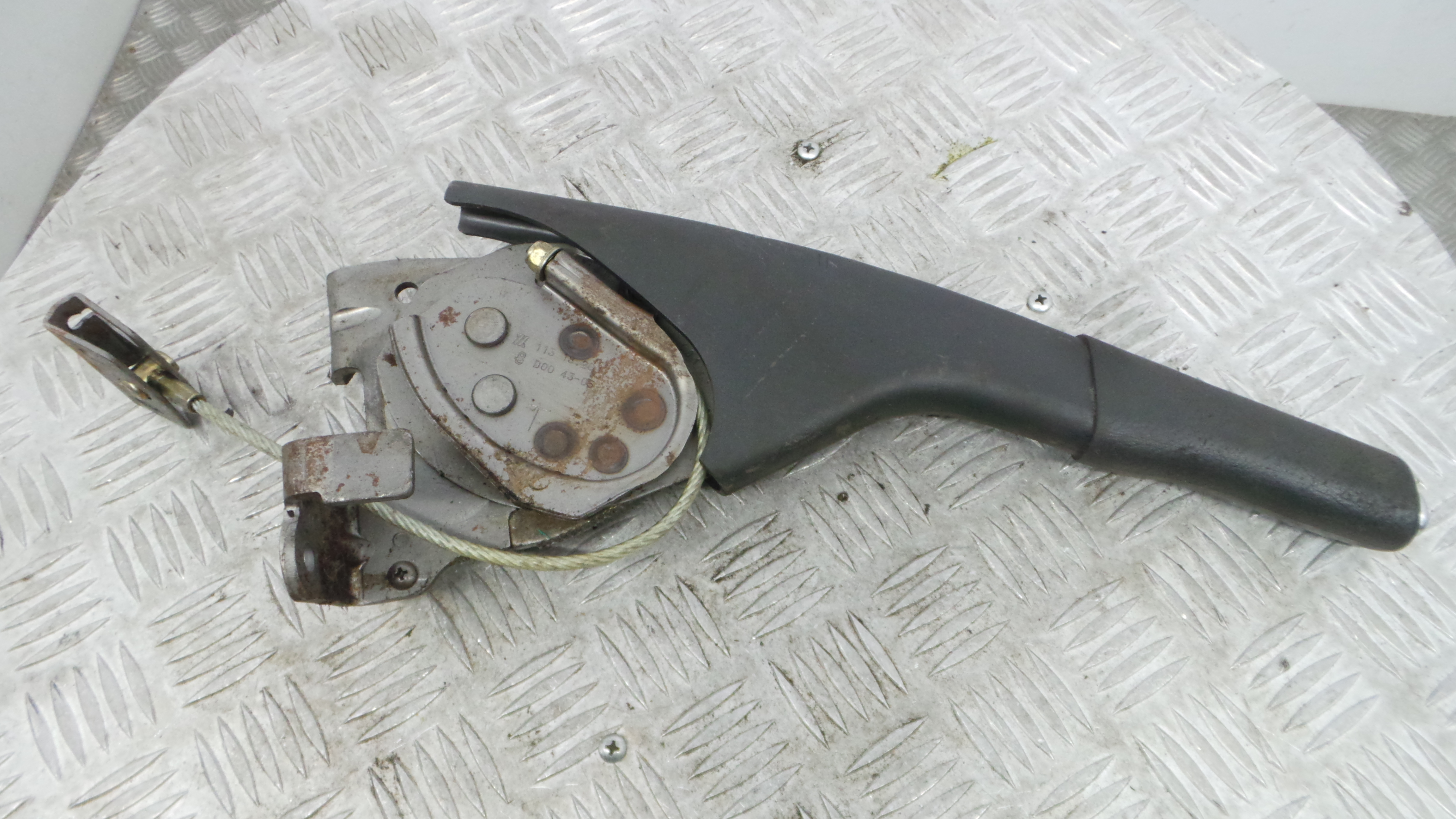 Travão de Mão  8200370312 - RENAULT CLIO III (BR0/1, CR0/1)-38370482