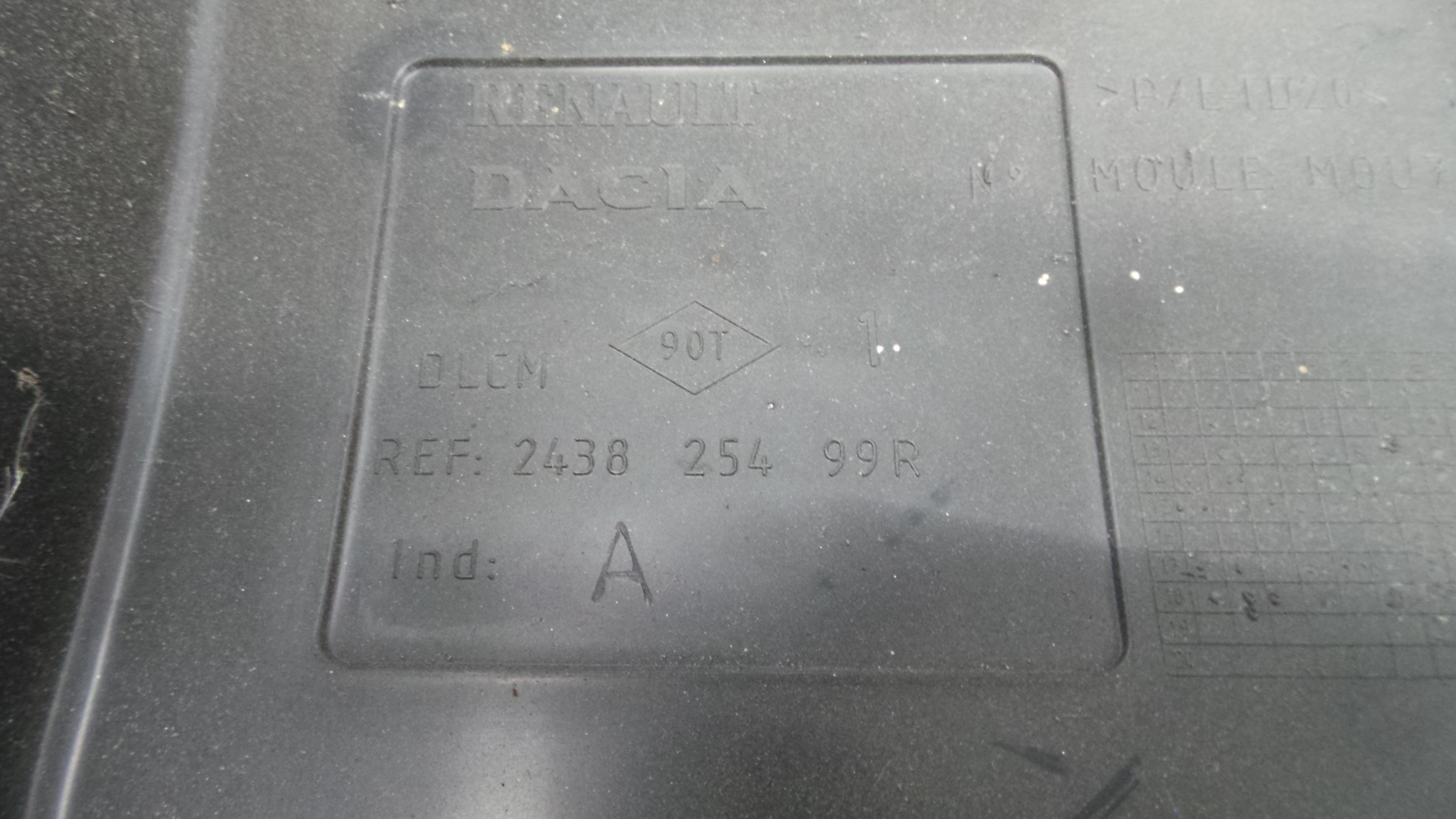 Caixa de Fusiveis 243809584R - RENAULT CLIO IV (BH_)-38370575