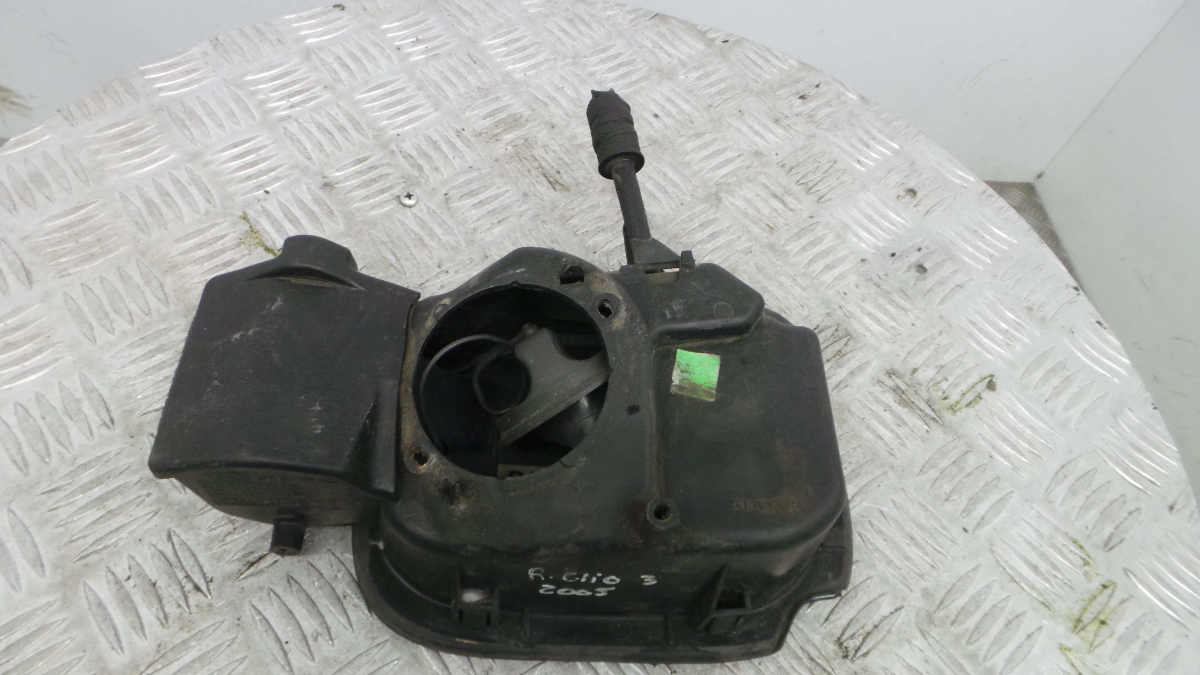 Tampão de Combustivel 8200383466 - RENAULT CLIO III (BR0/1, CR0/1)-38370654