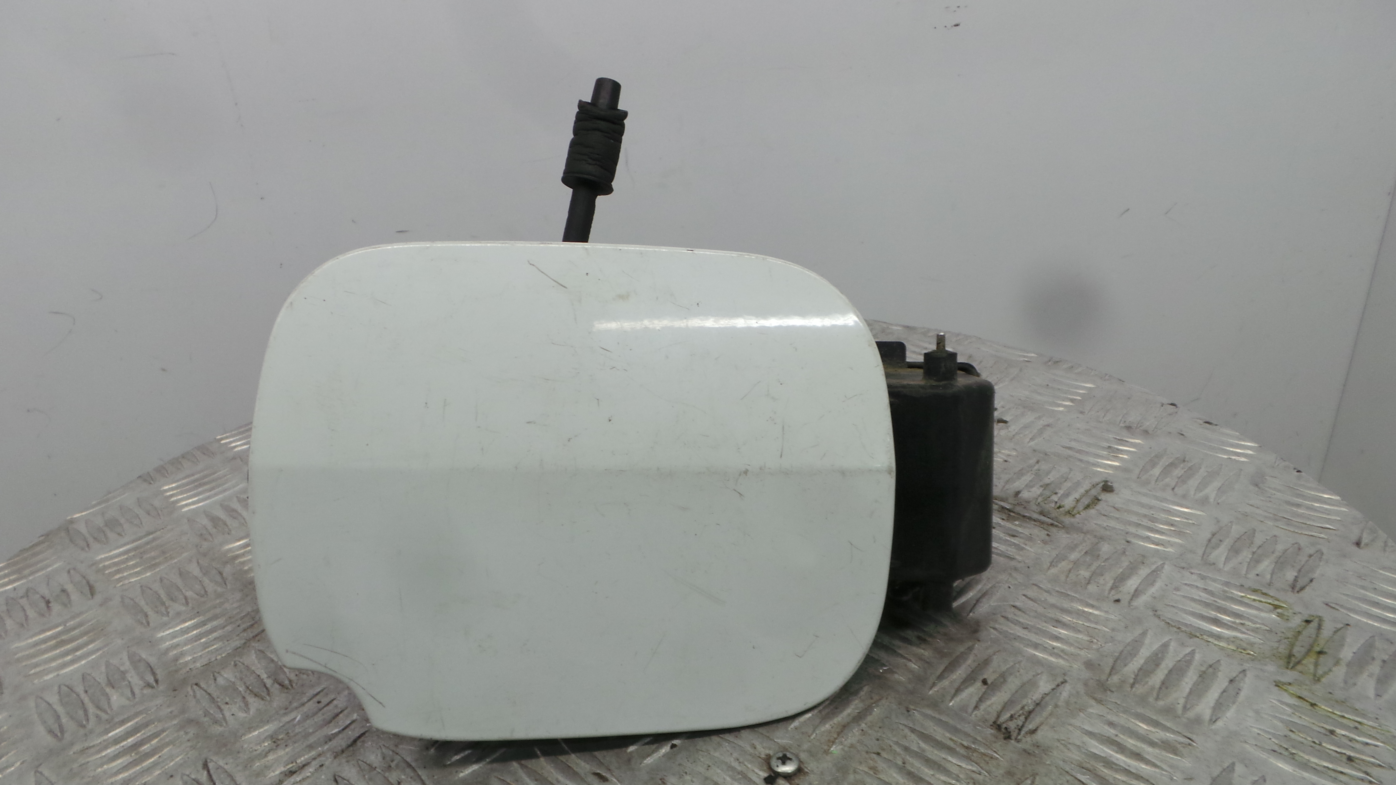 Tampão de Combustivel  8200383466 - RENAULT CLIO III (BR0/1, CR0/1)-38370658