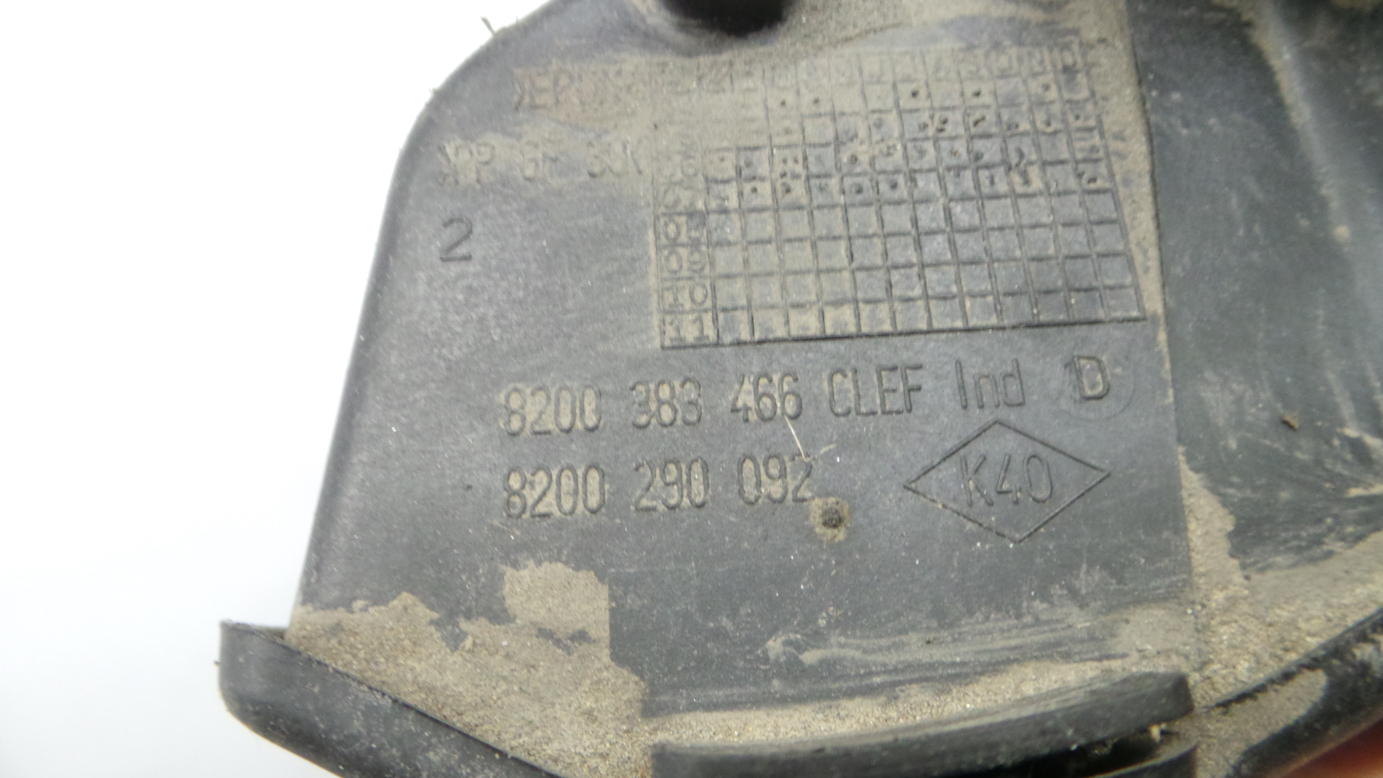 Tampão de Combustivel 8200383466 - RENAULT CLIO III (BR0/1, CR0/1)-38370677