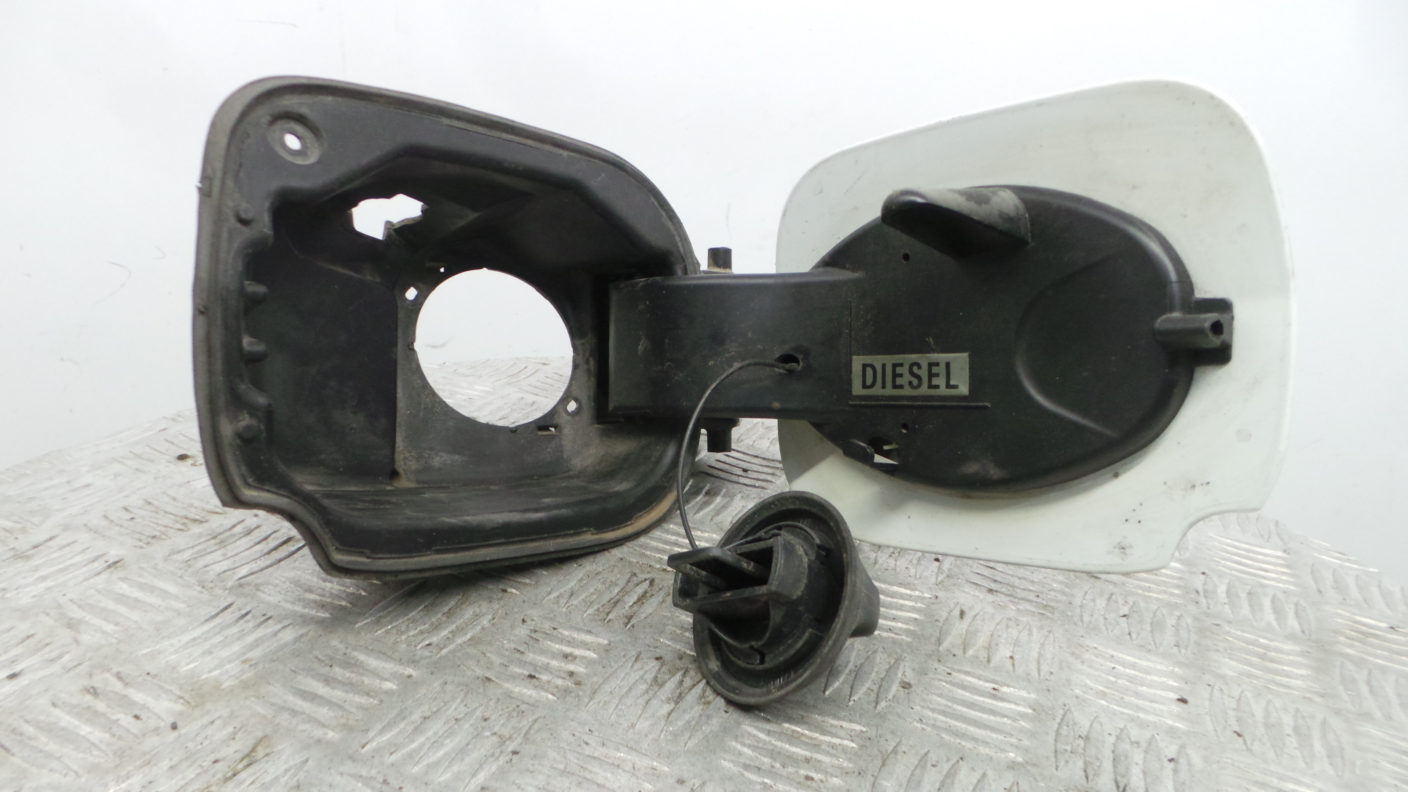 Tampão de Combustivel  8200383466 - RENAULT CLIO III (BR0/1, CR0/1)-38370701